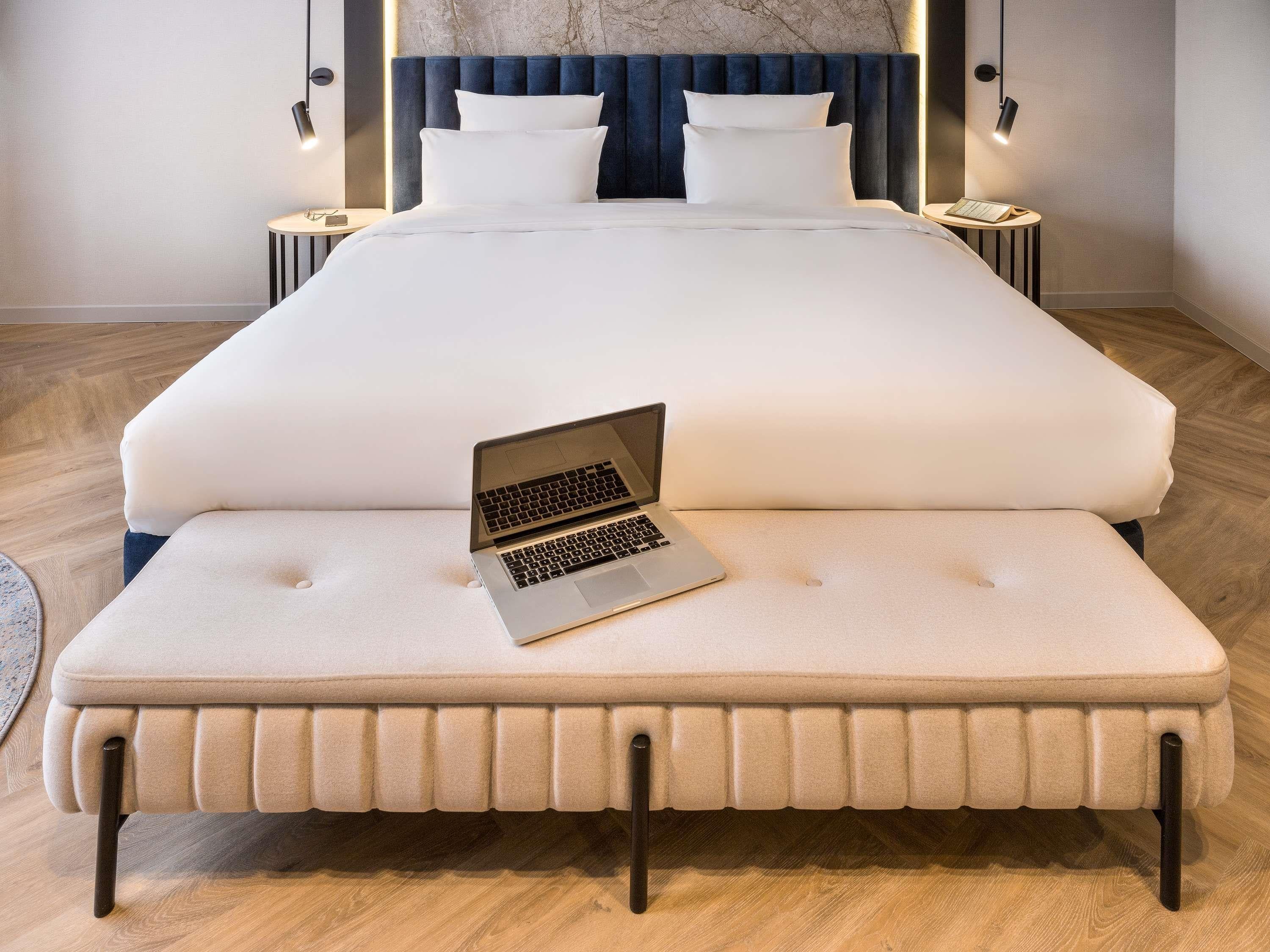 Double King Size Bed