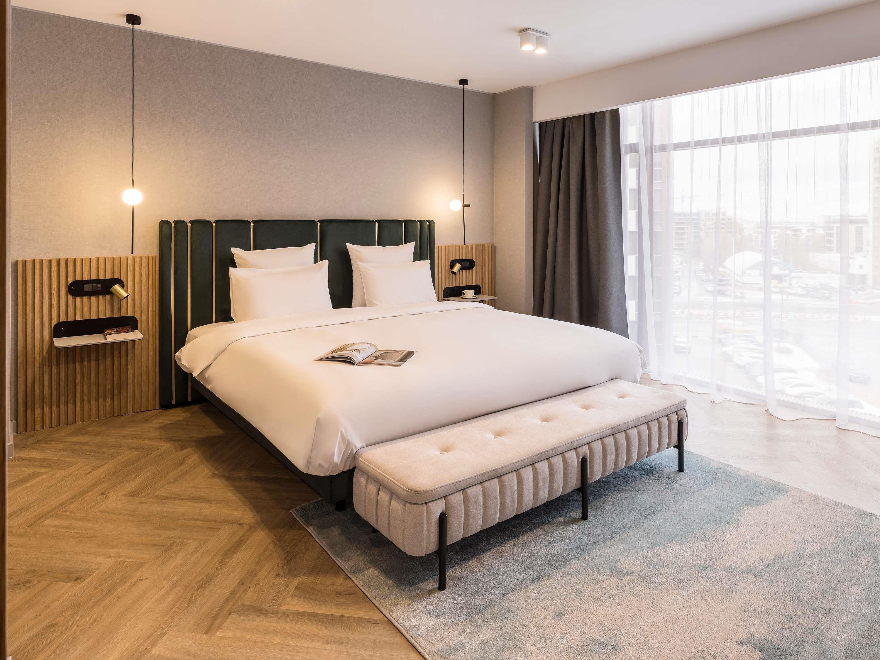 Junior Suite King Size Bed