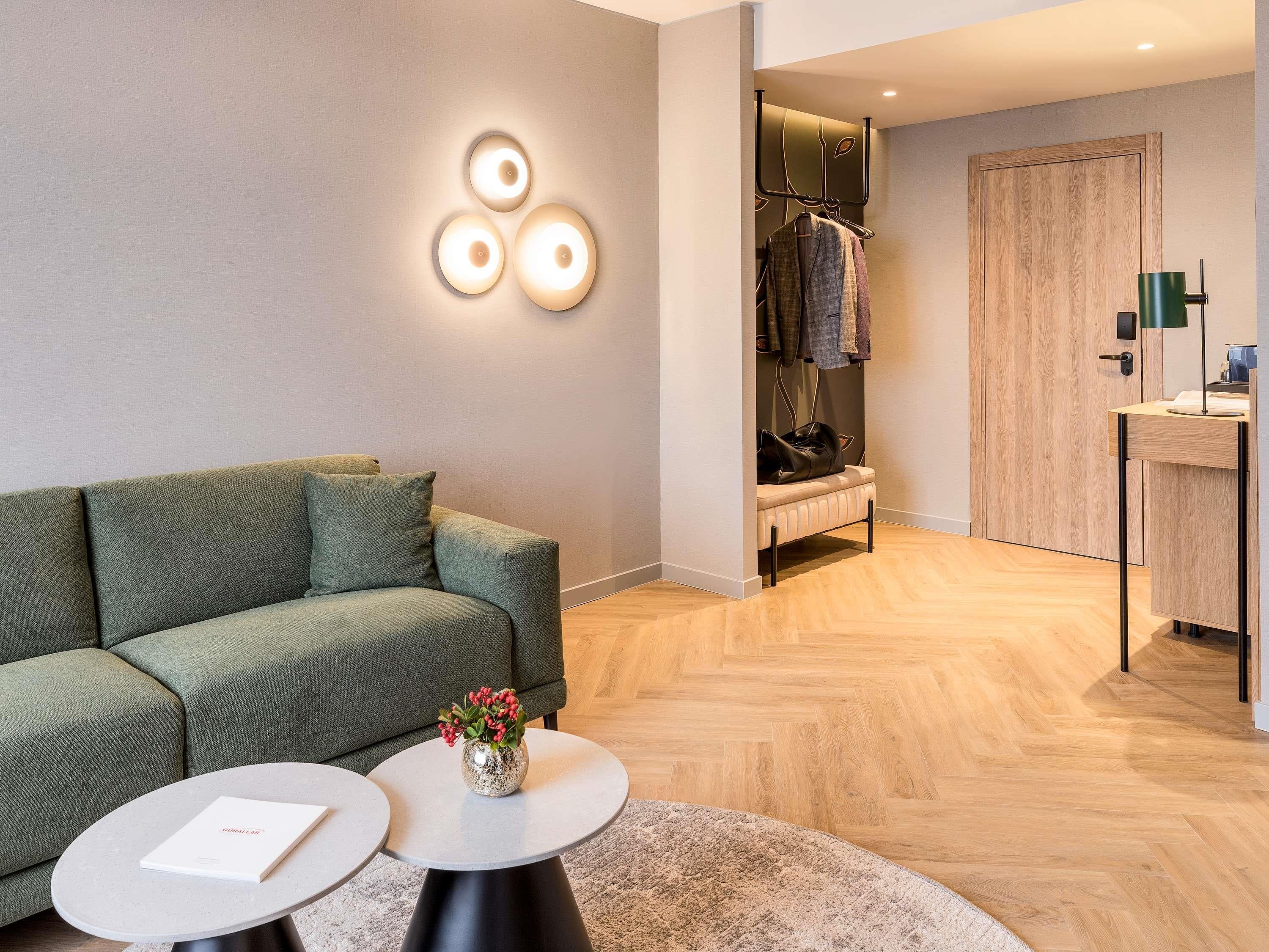 Junior Suite King Size Bed