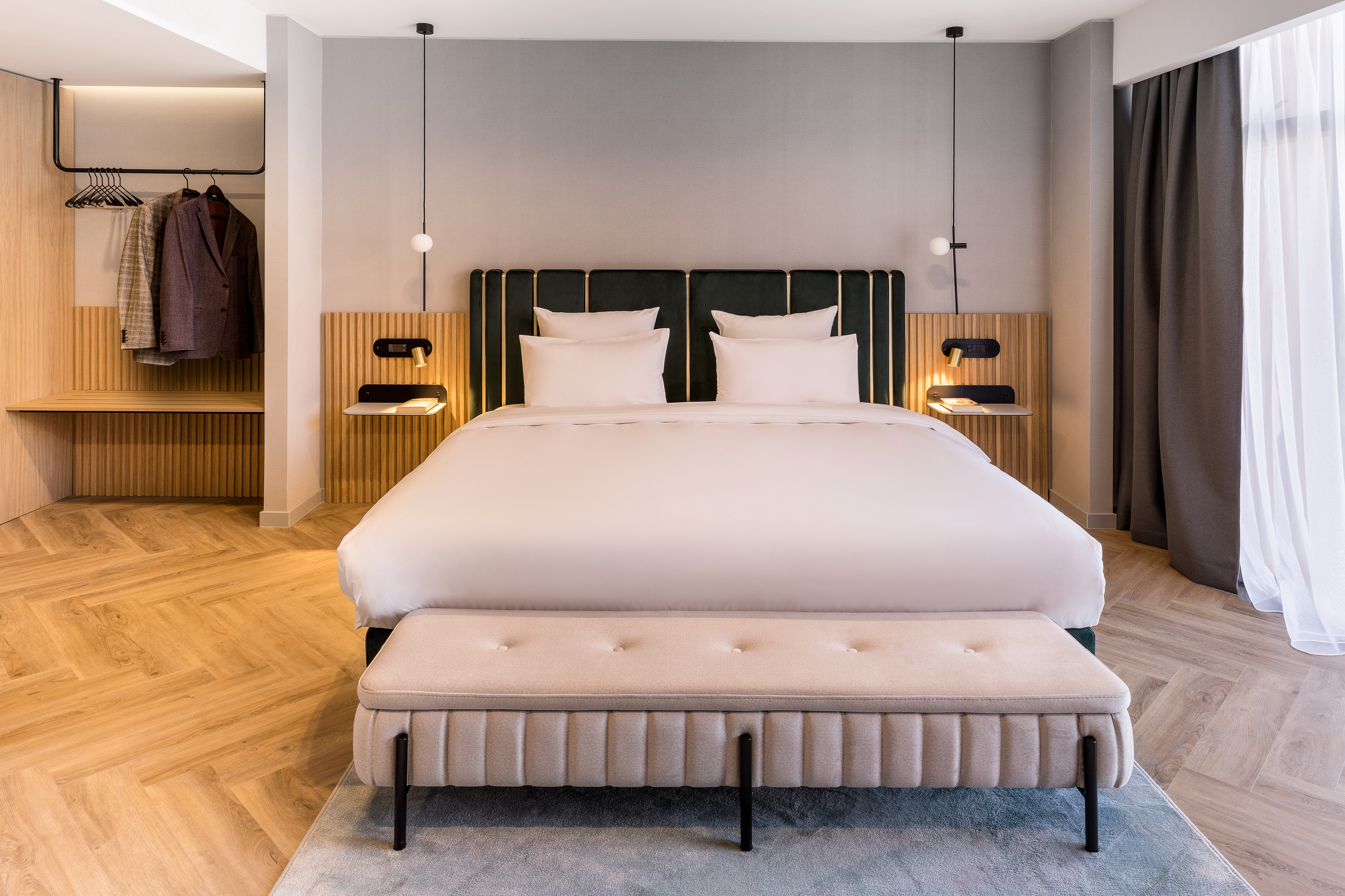 Junior Suite King Size Bed