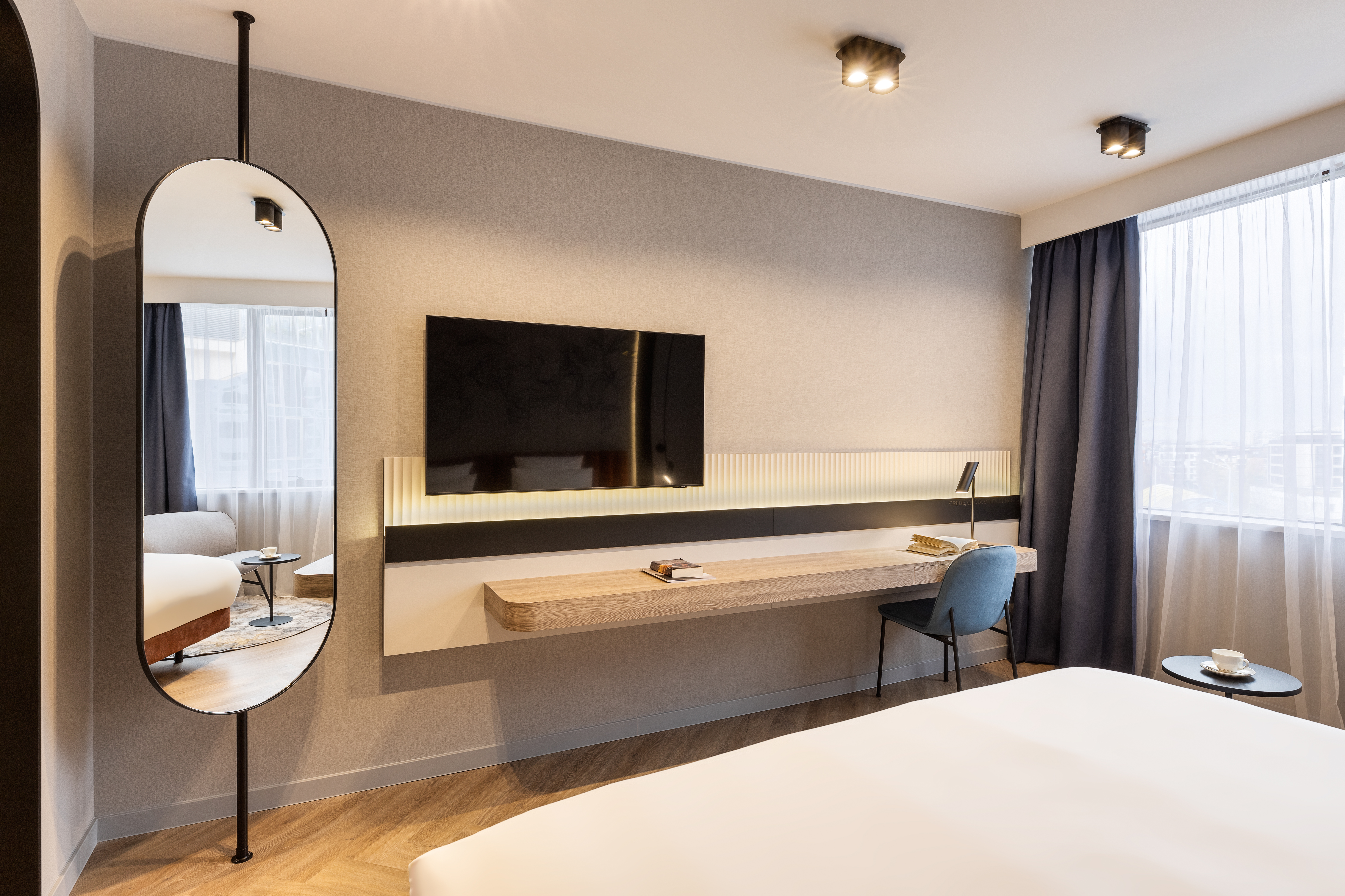 Double Classic King Bed