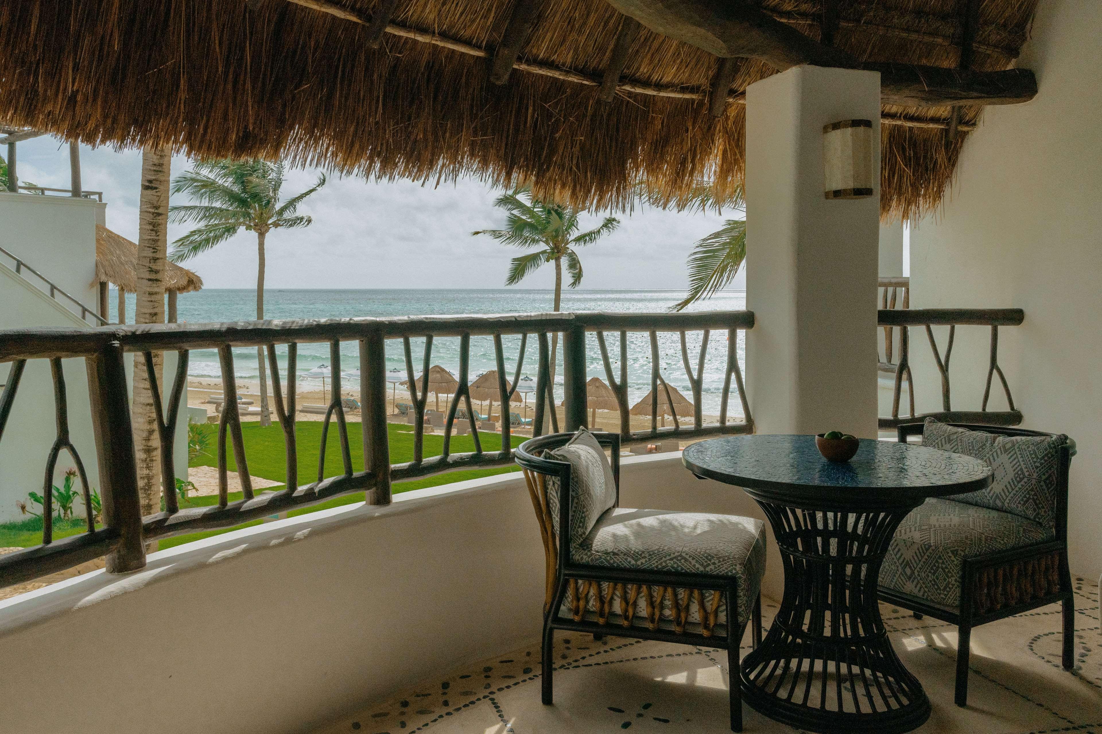 Room Deluxe Ocean View