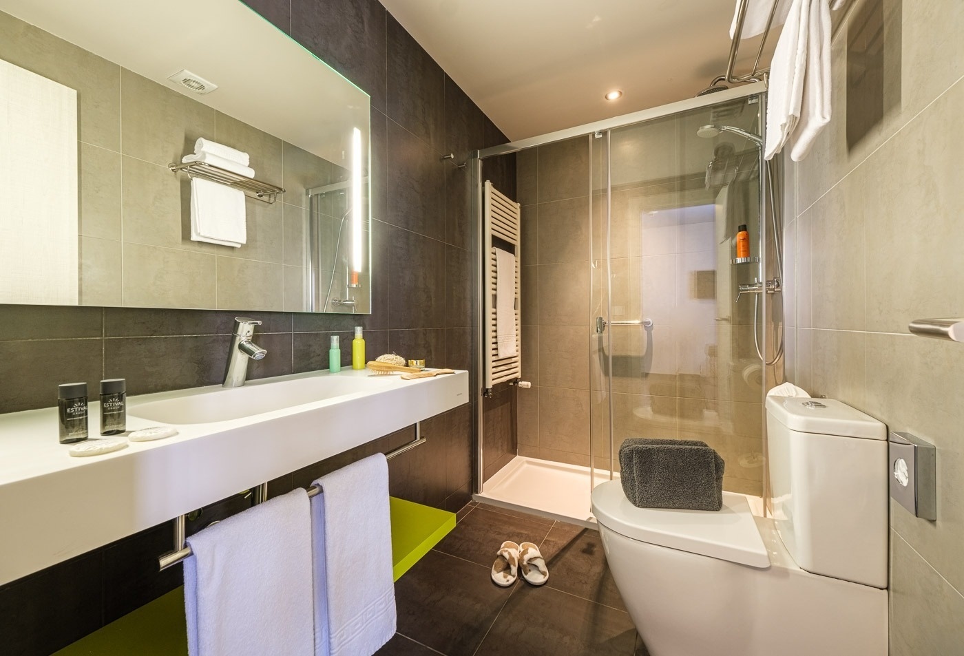 Family Room Standard