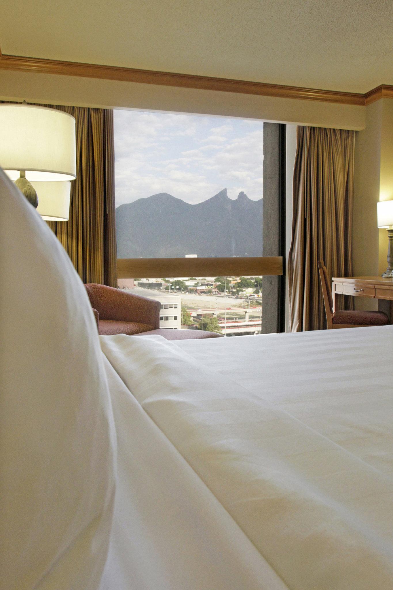 Double King Bed Non Smoking