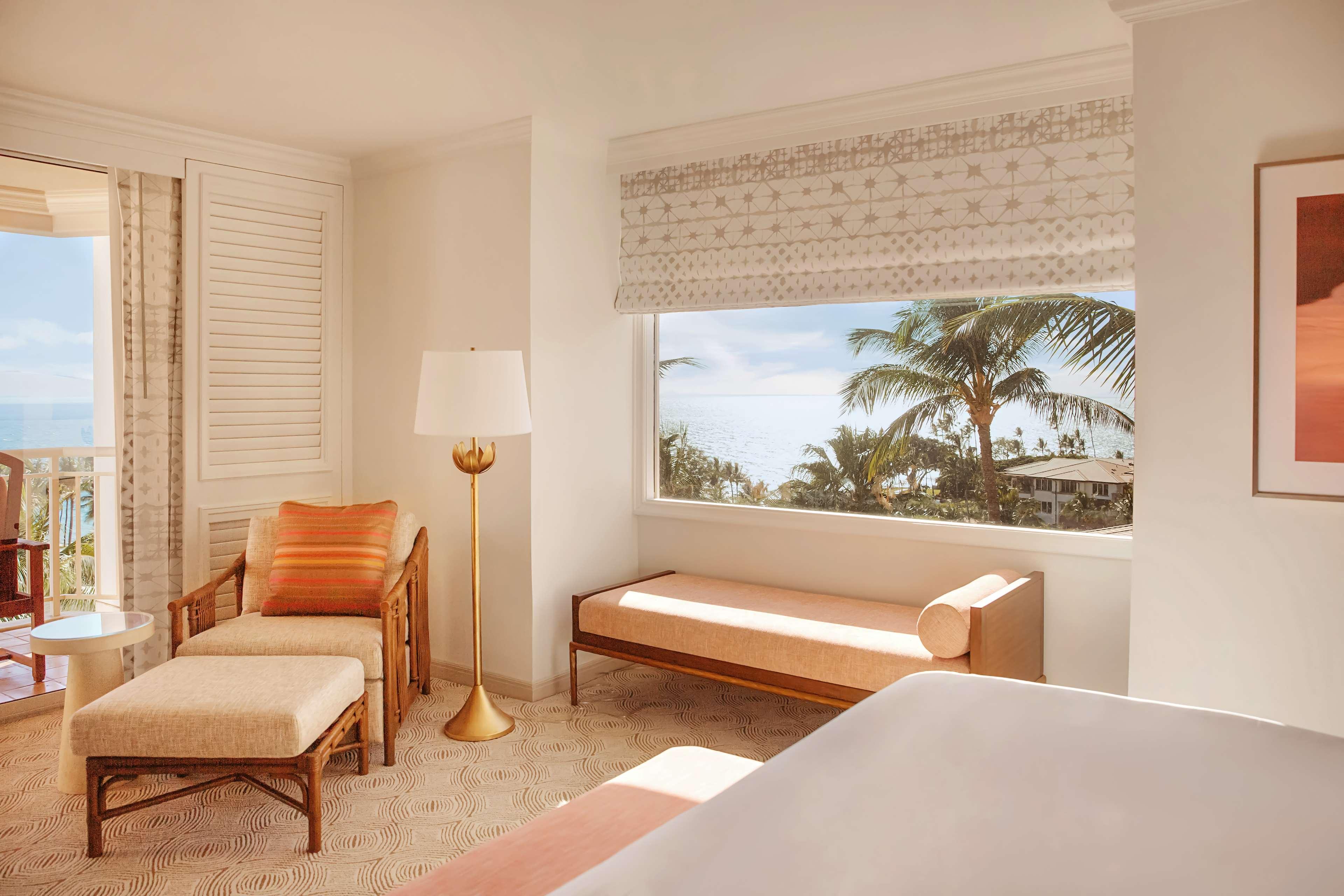 Suite Ocean View King Bed