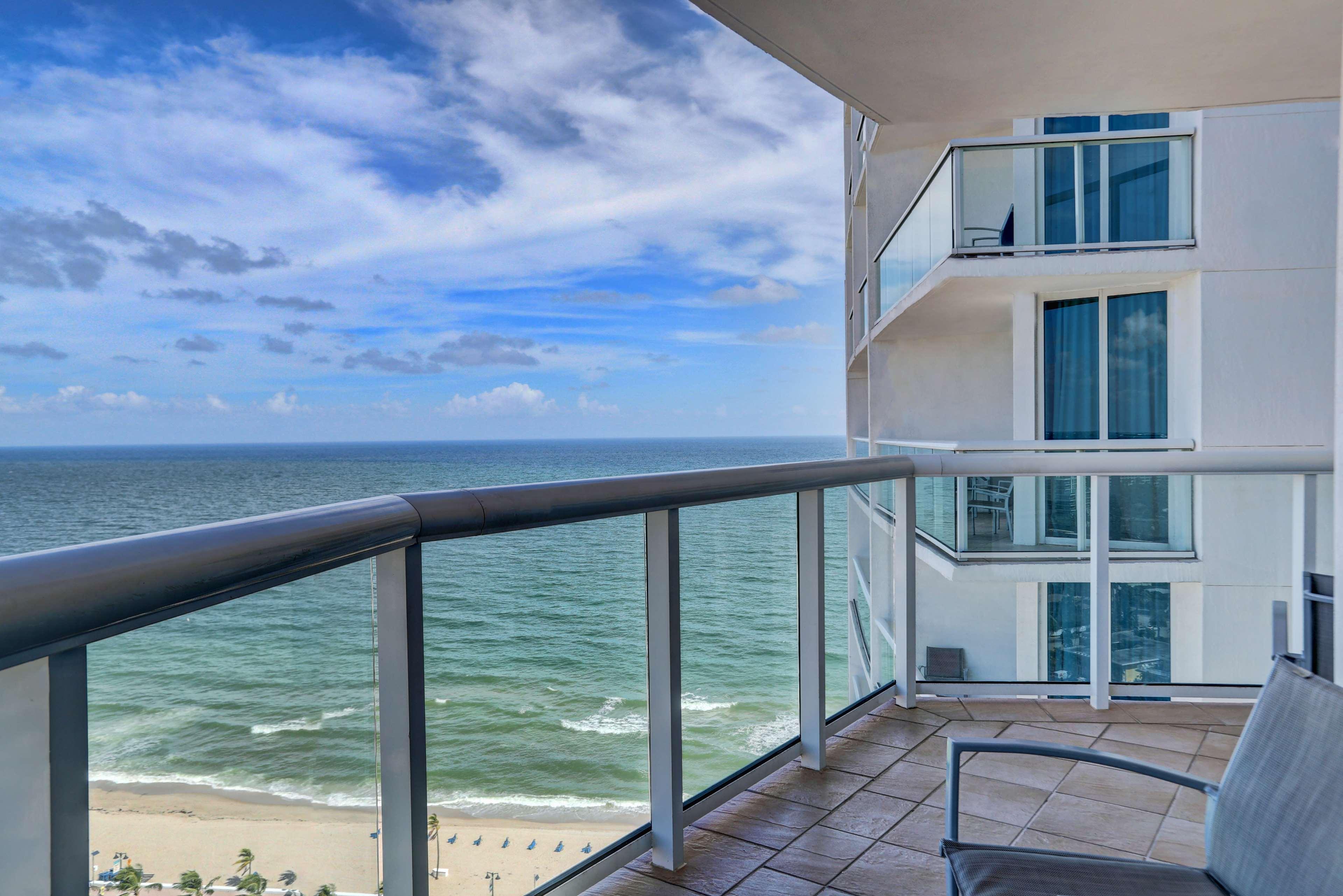 Double Ocean View Two Queen Beds
