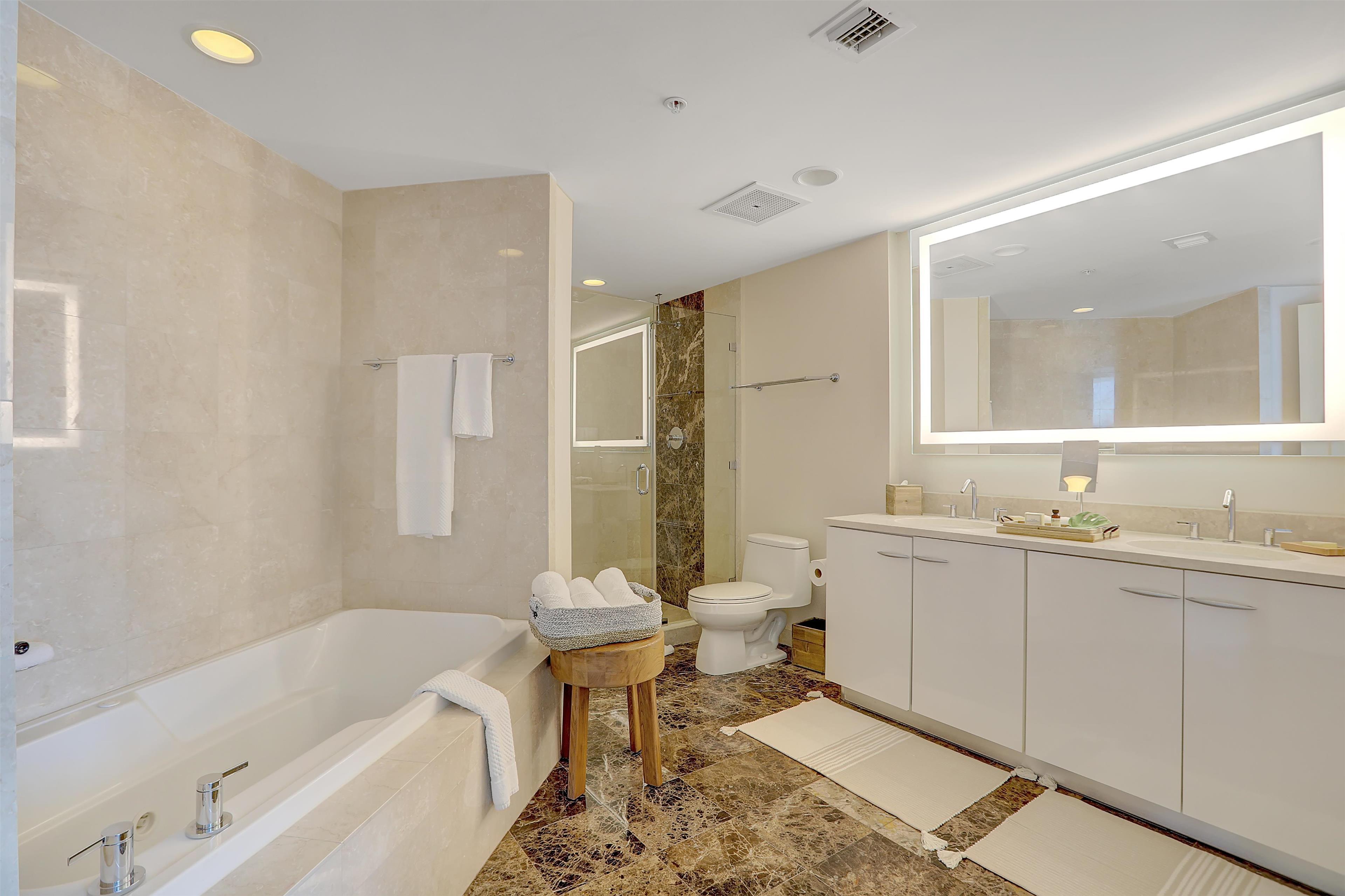 Suite Ocean View Two Bedrooms