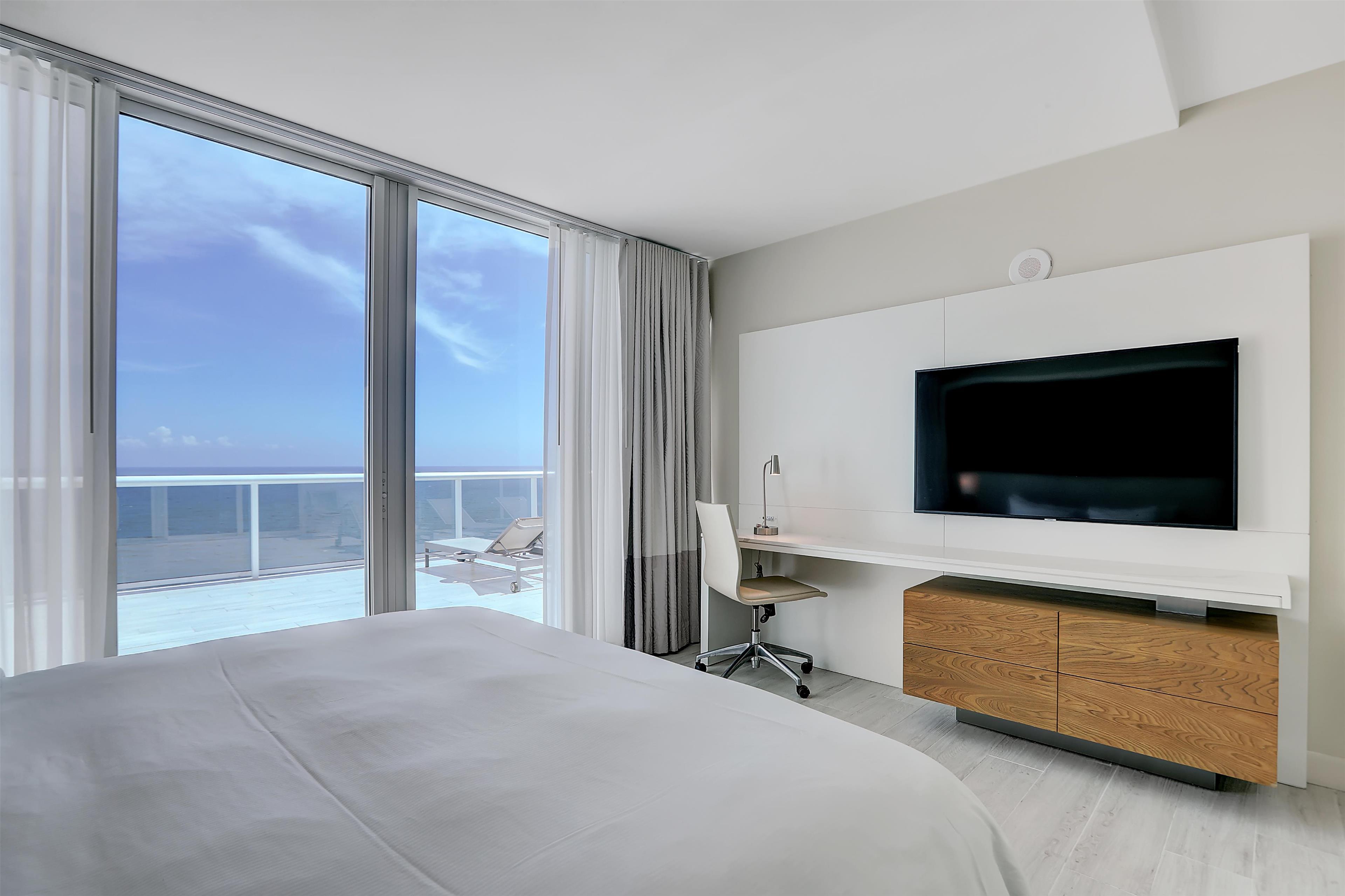 Suite Ocean Front