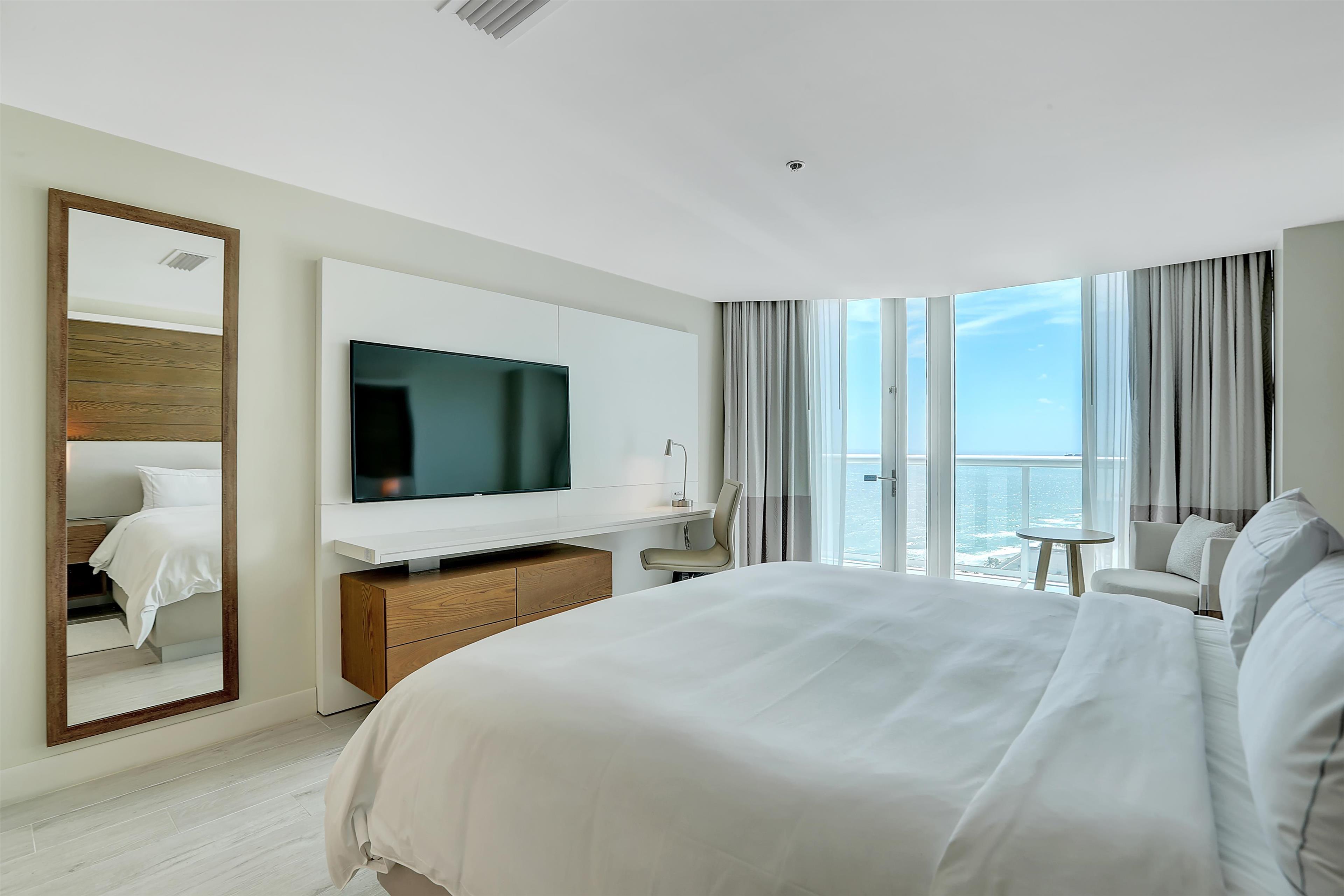 Suite Ocean Front Two Bedrooms