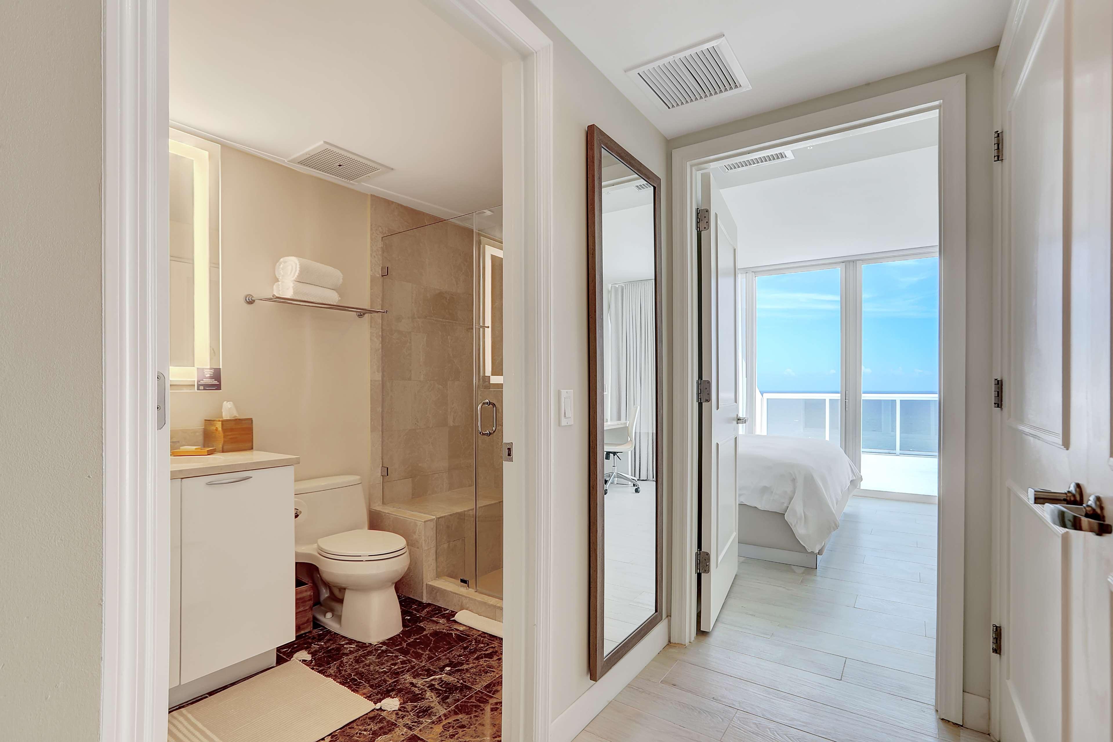 Suite Ocean Front Two Bedrooms