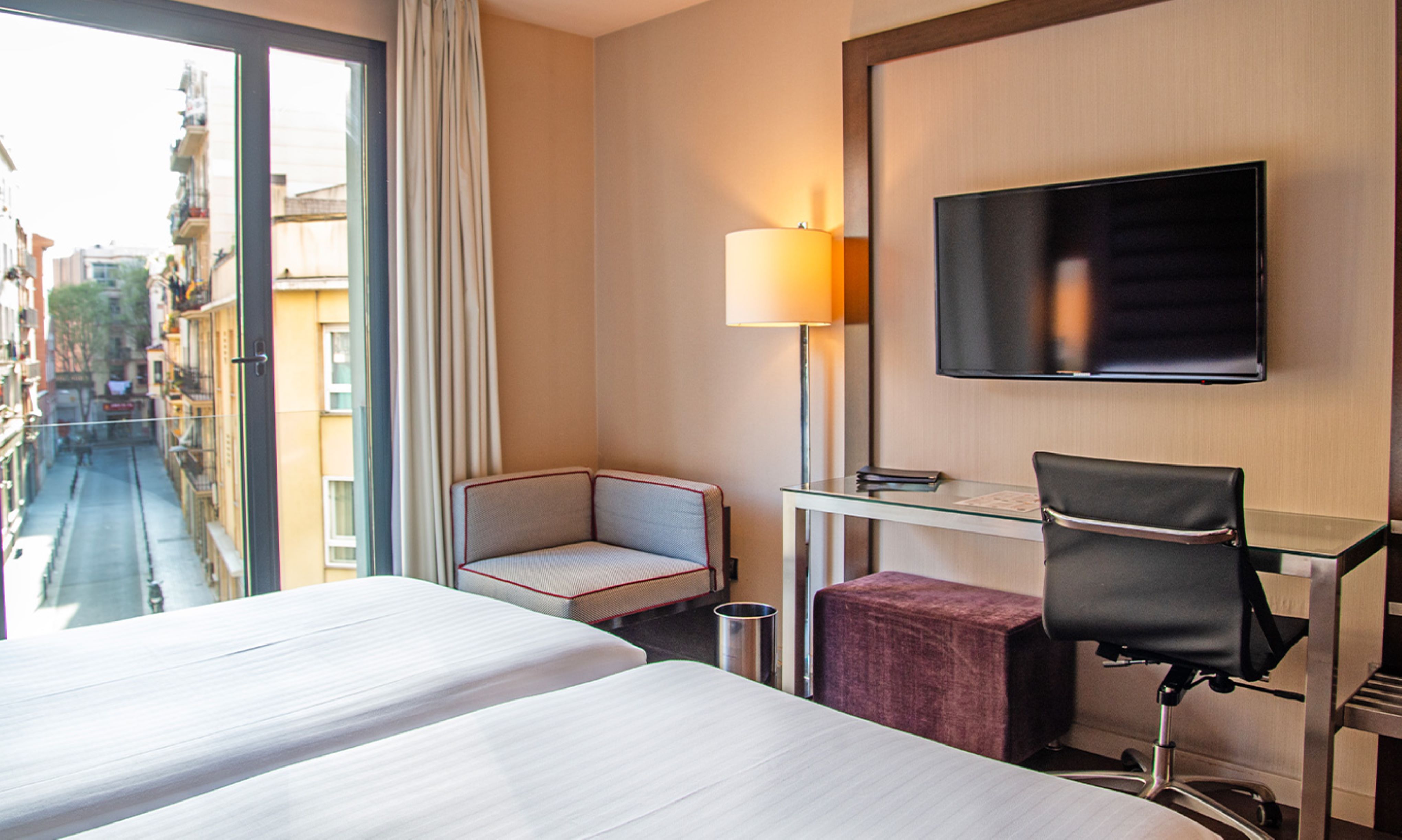 Double or Twin Standard