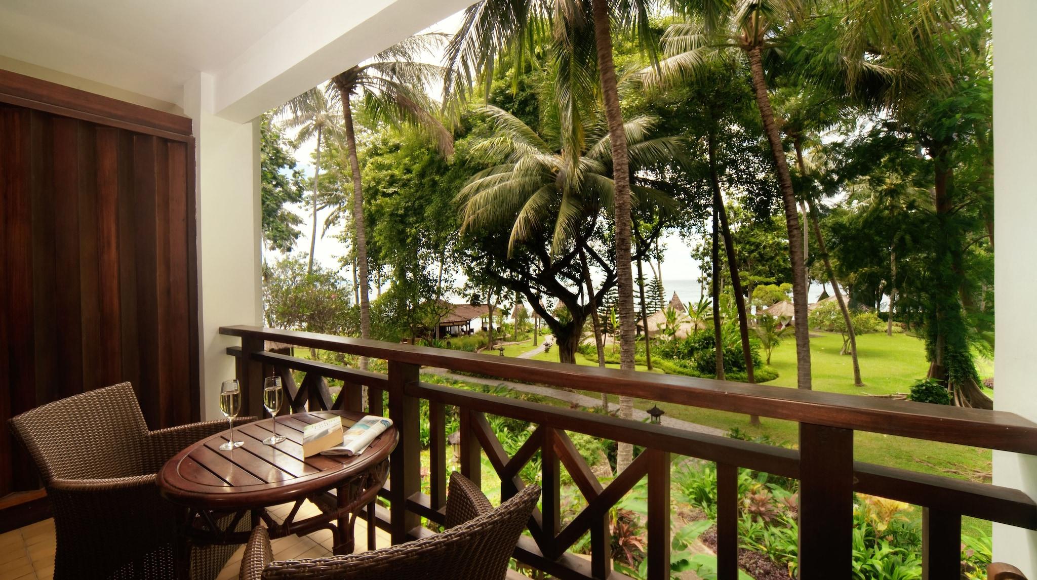 Twin Deluxe Garden View