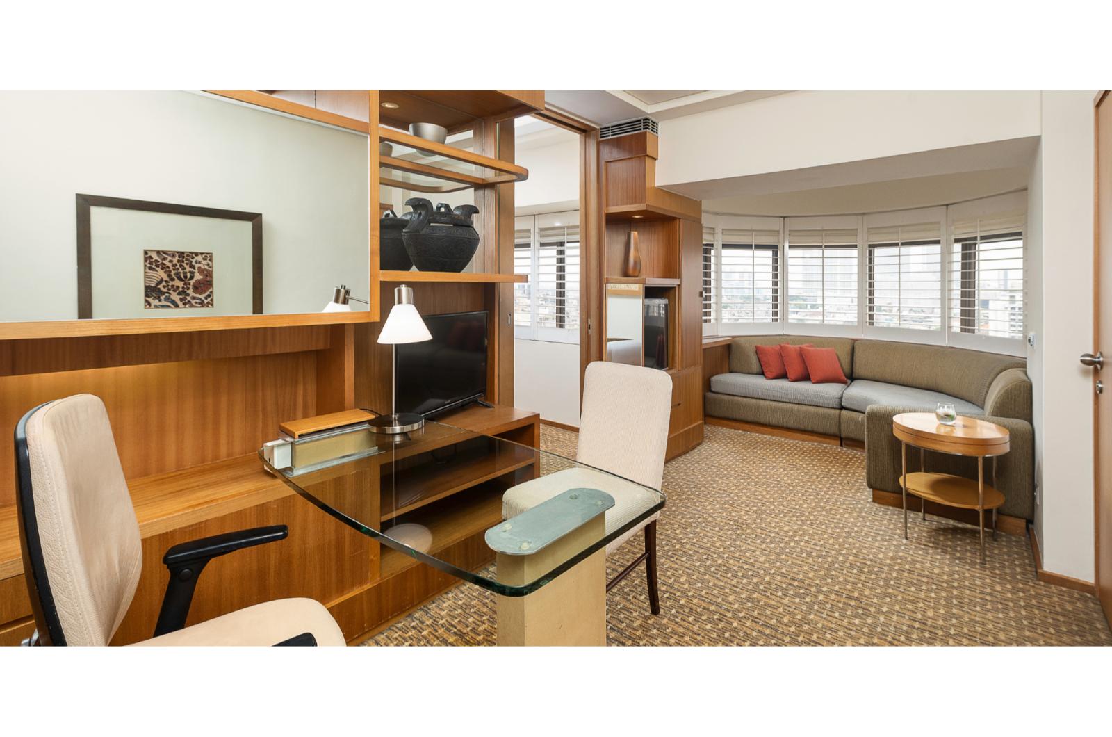 Double Club Executive