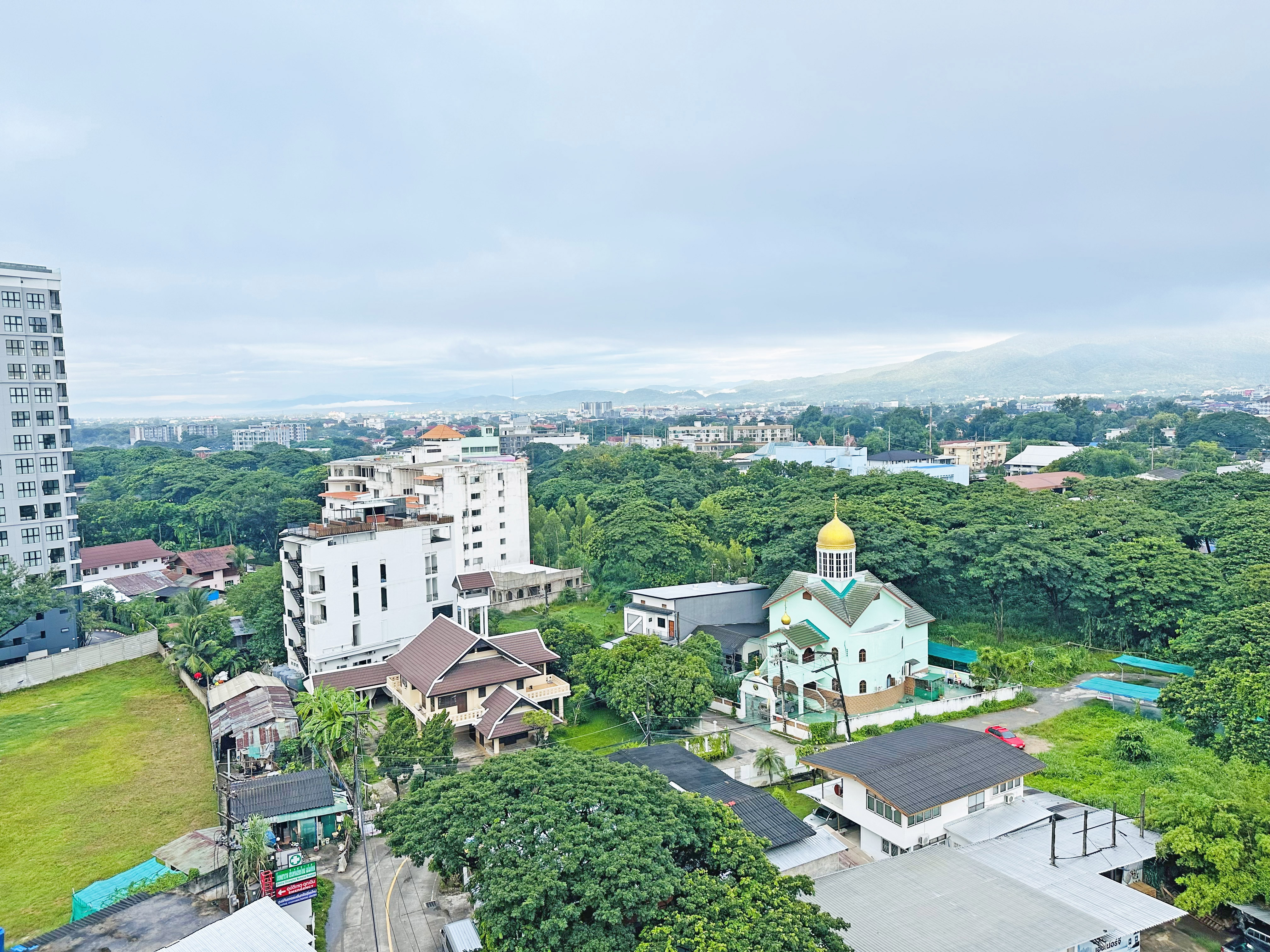 Double or Twin Deluxe