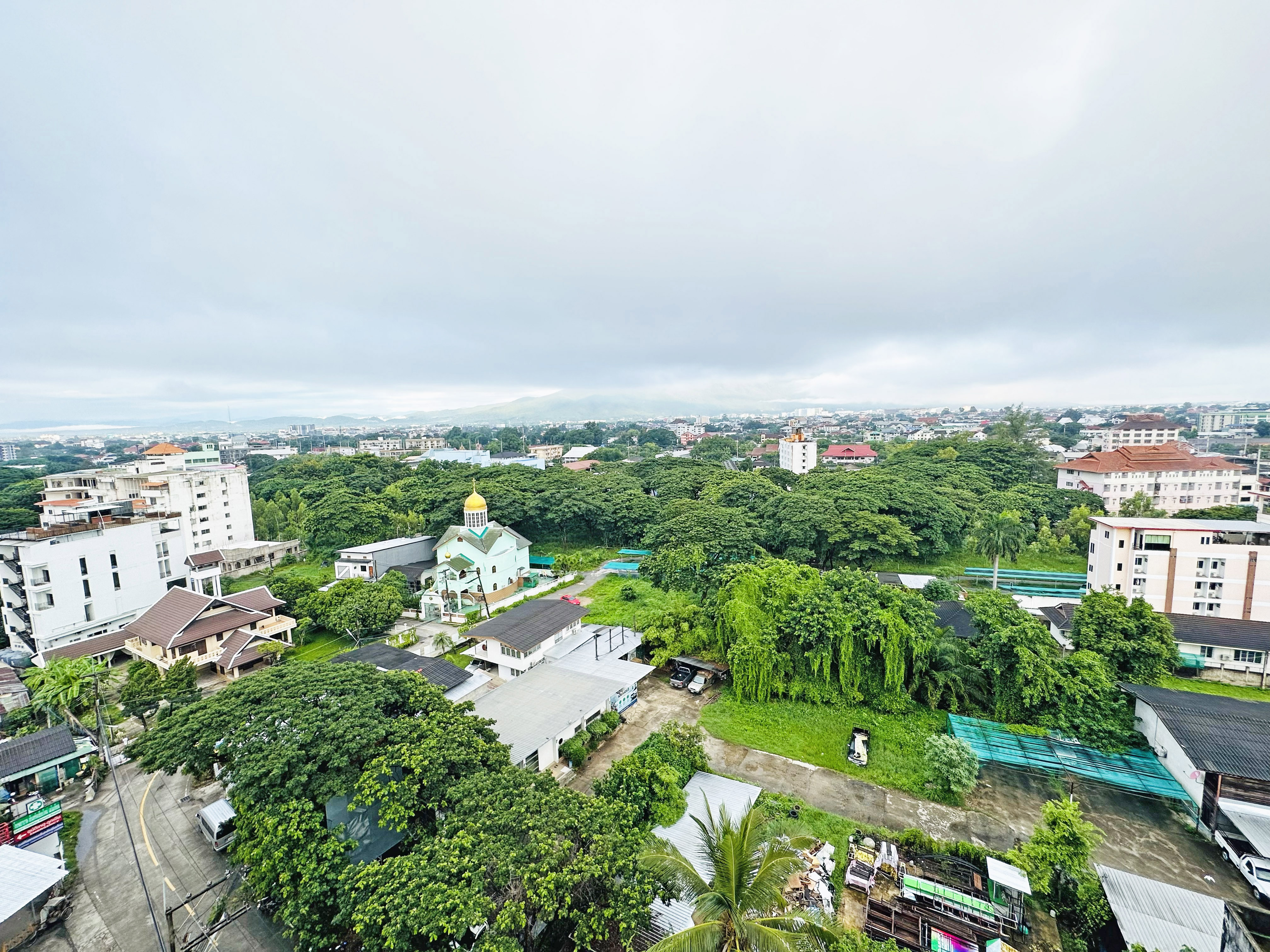 Double or Twin Deluxe