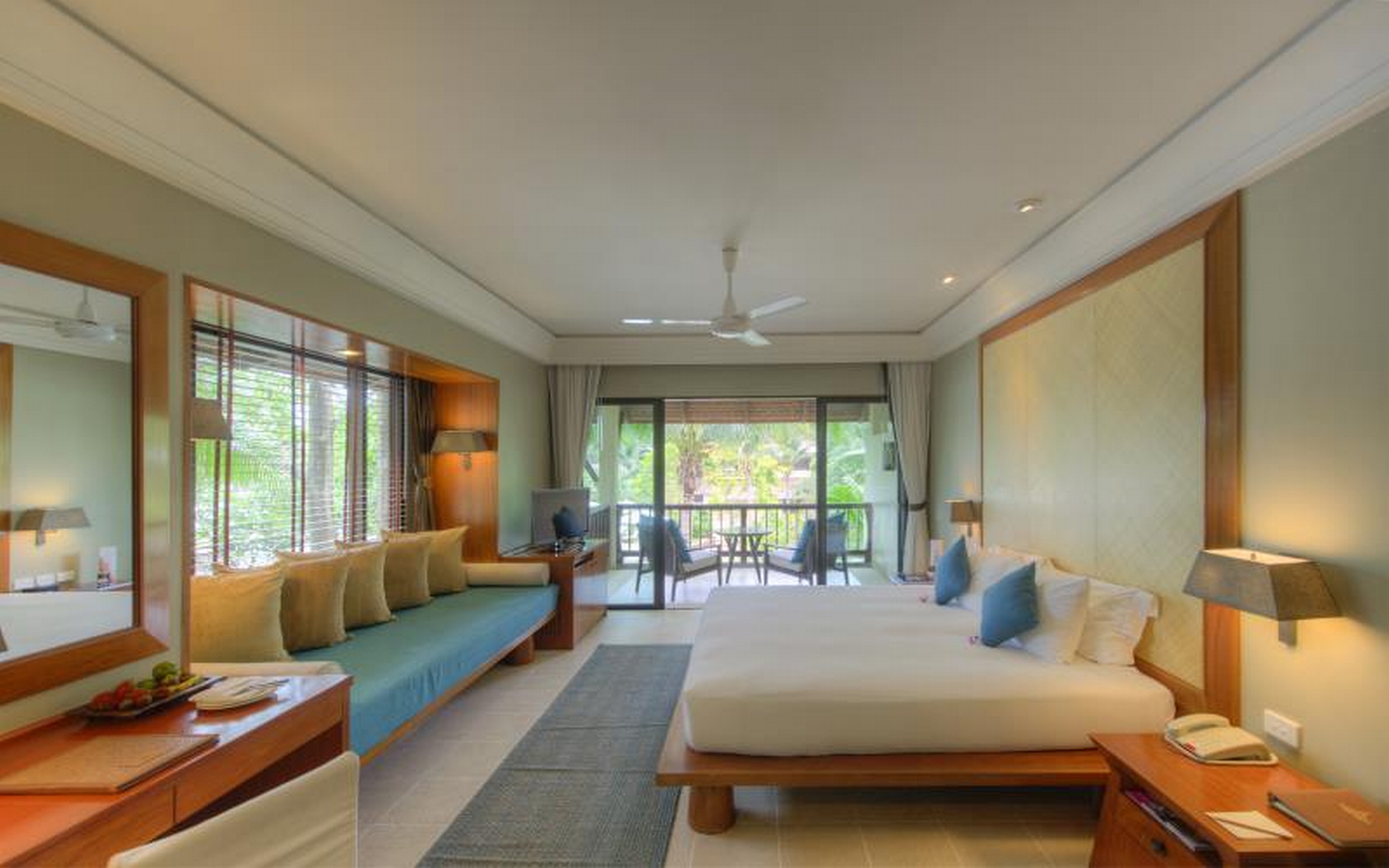 Double or Twin Standard