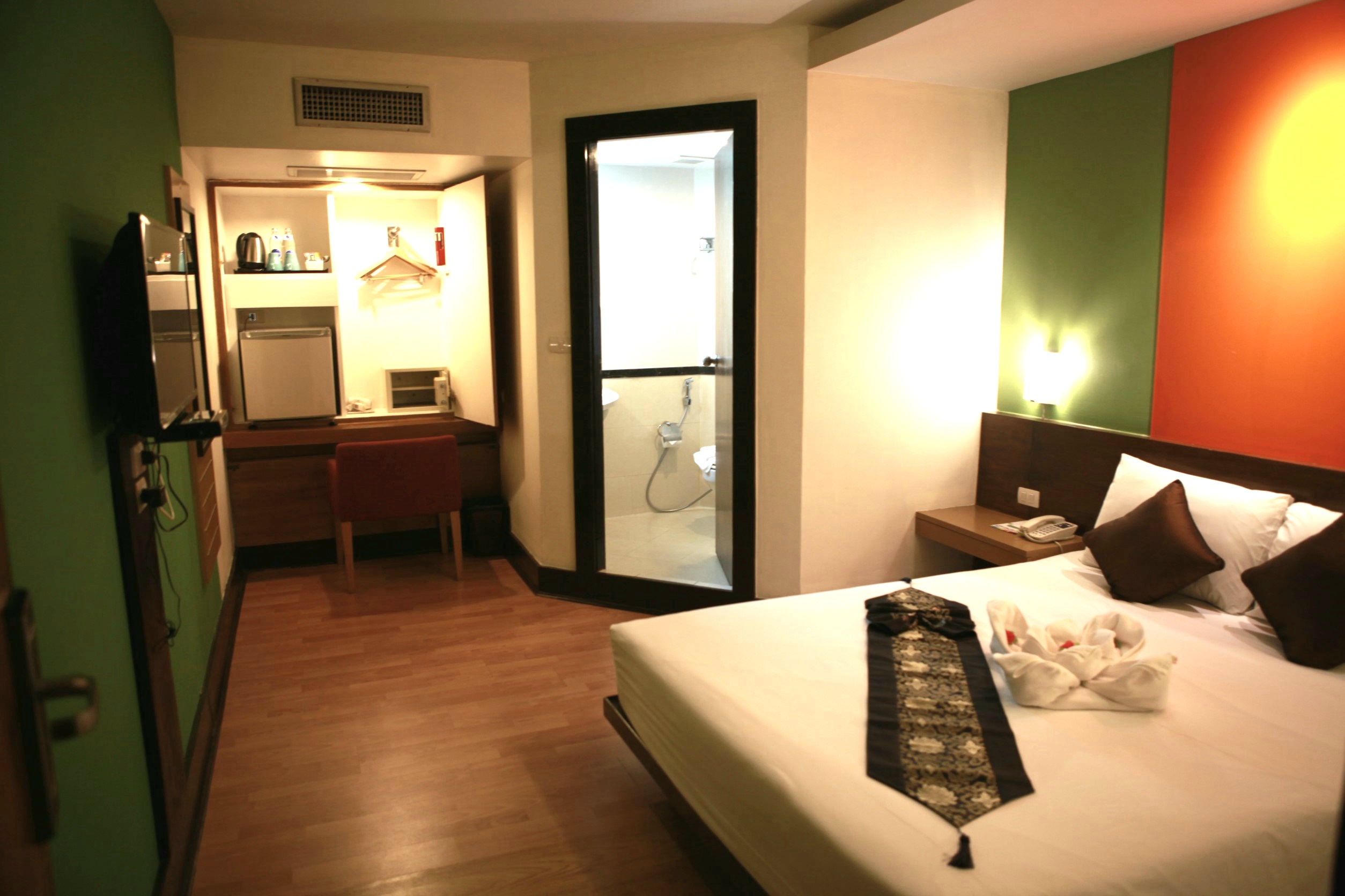 Double or Twin Standard