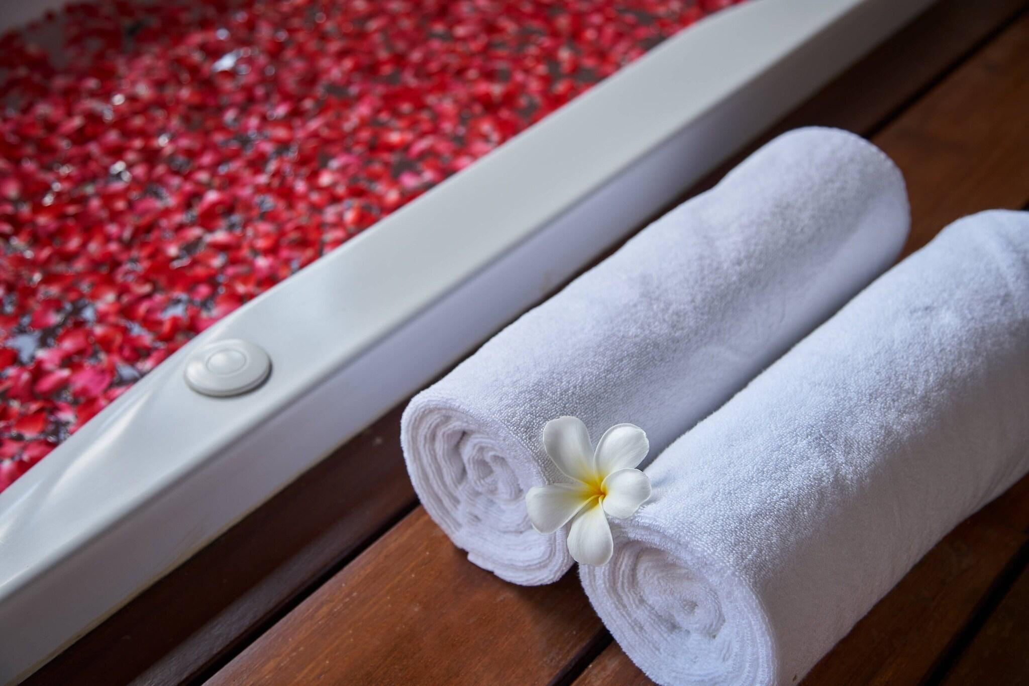 Double Sea View King Bed