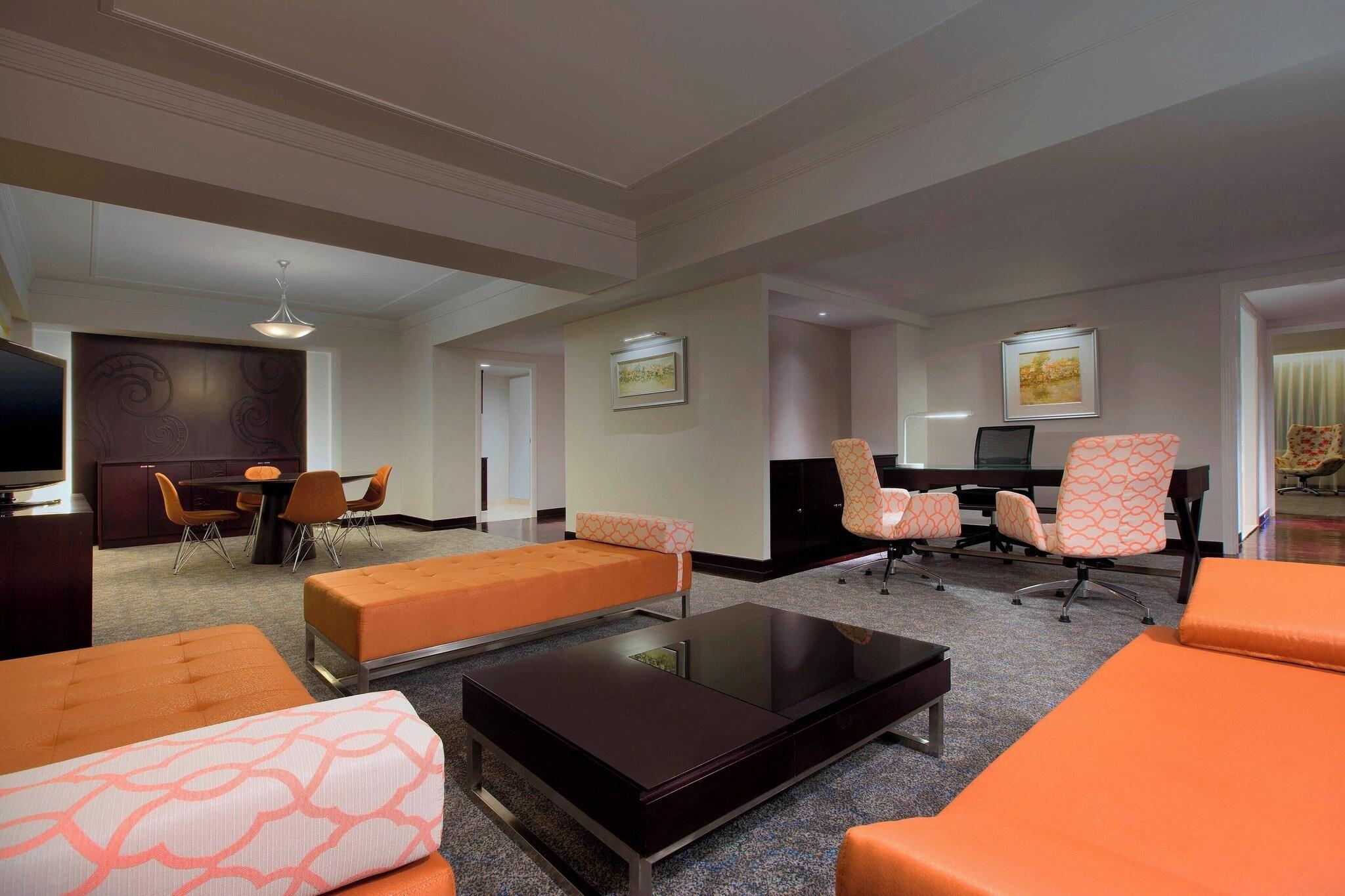 Suite Executive King Bed