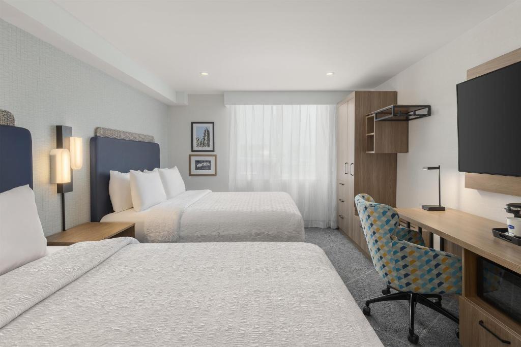 Double Two Queen Beds