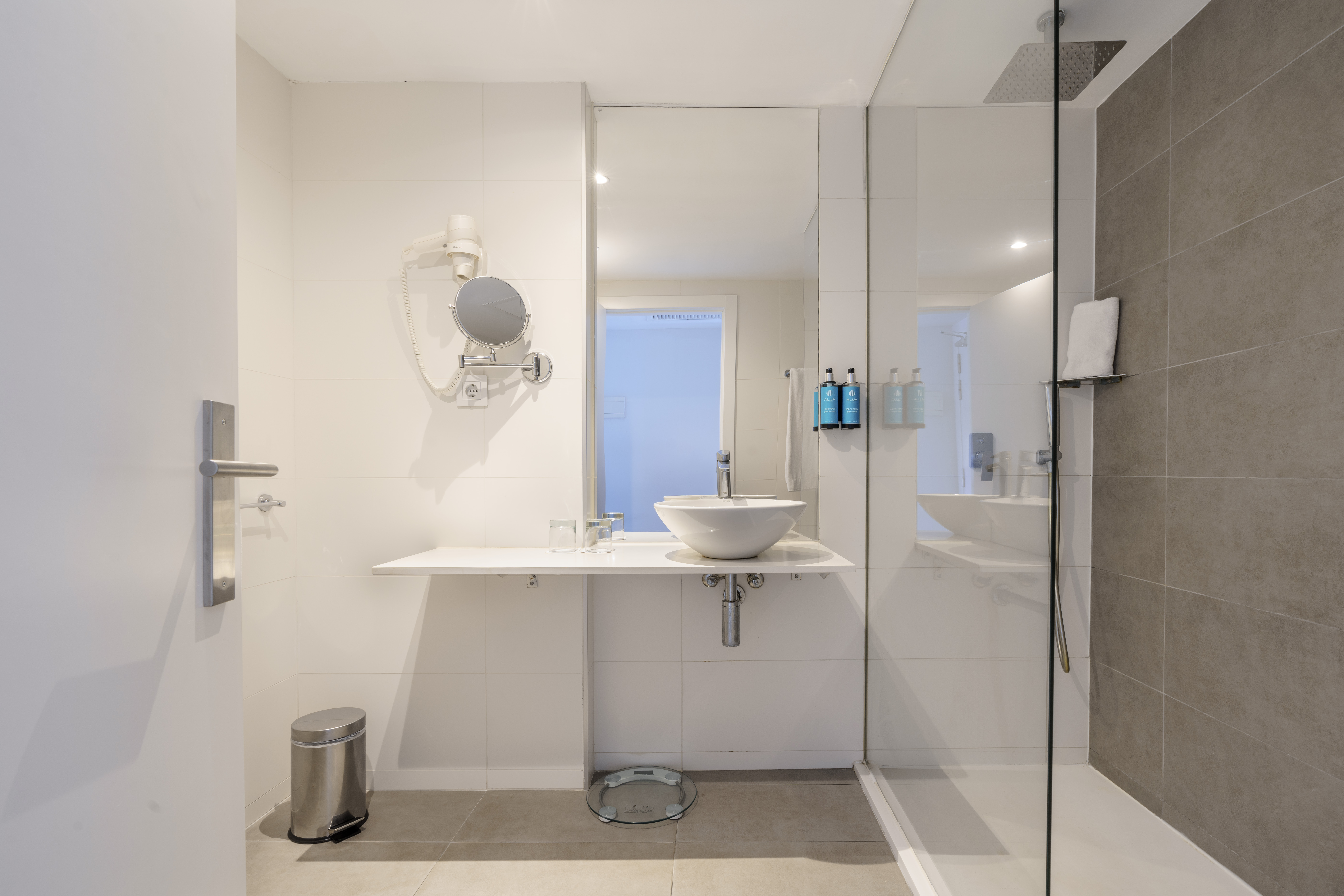 Double Single Sea View