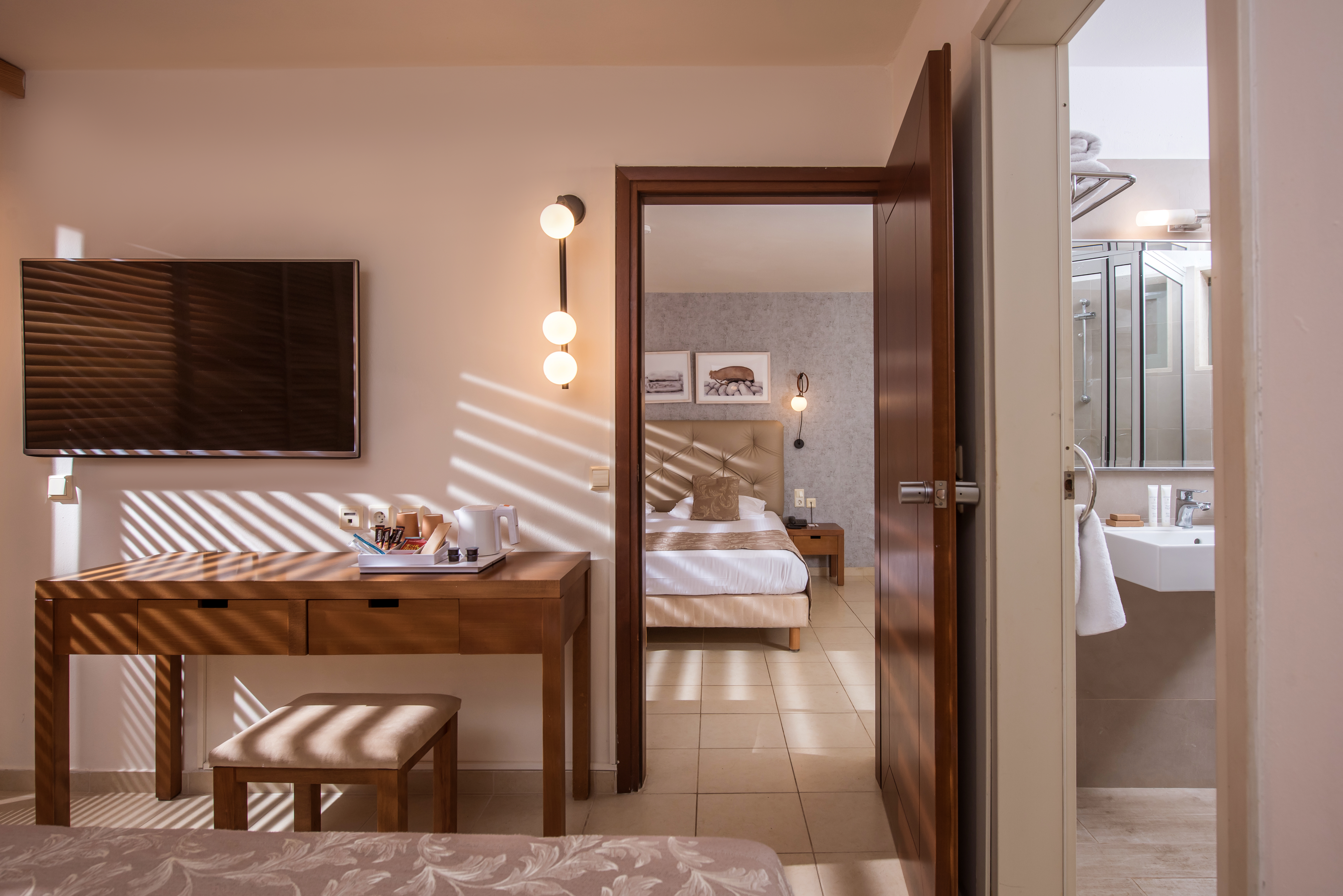 Family Room Garden View Two Bedrooms