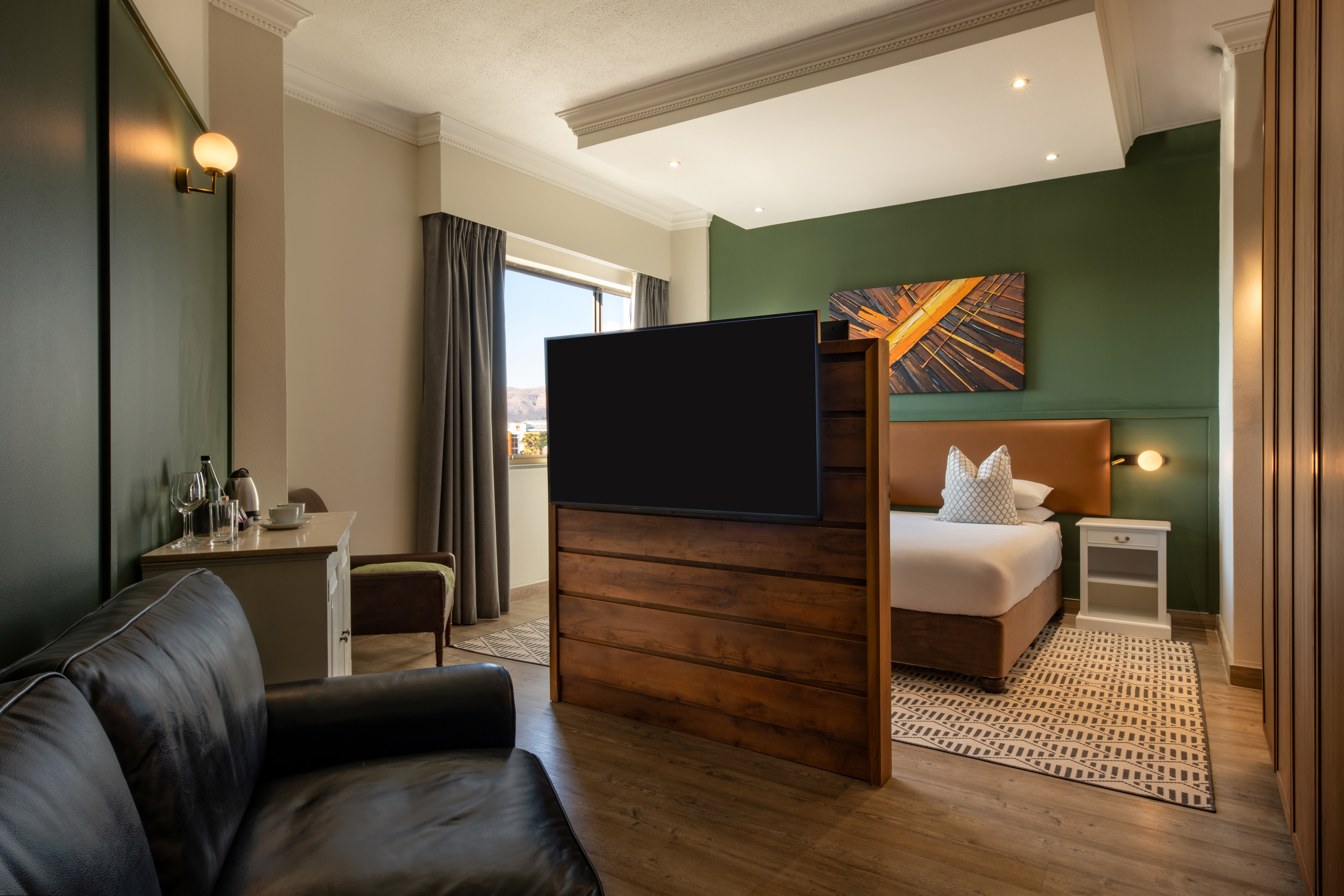 Double Deluxe King Bed