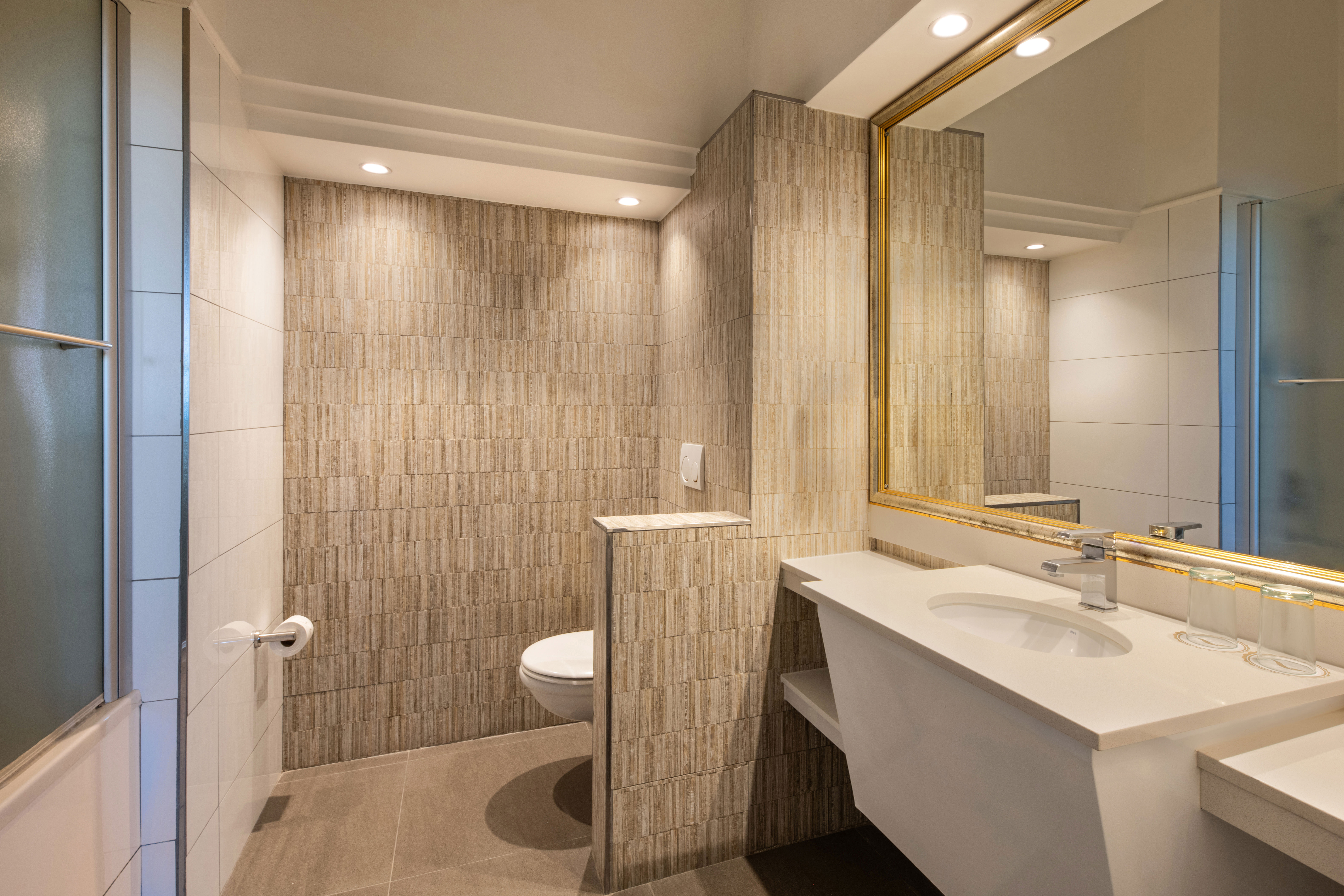 Double Classic Pool View