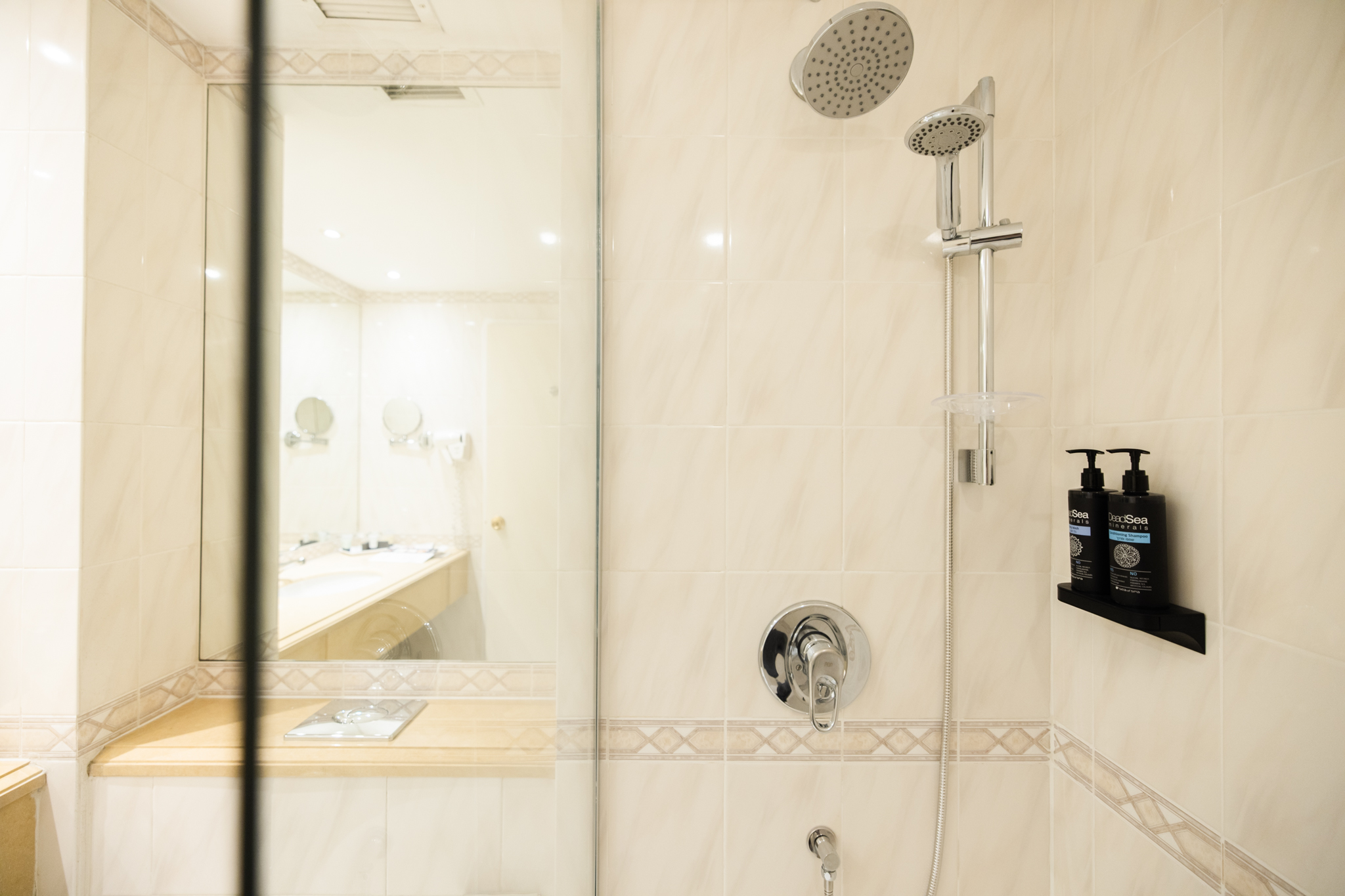 Double or Twin Standard