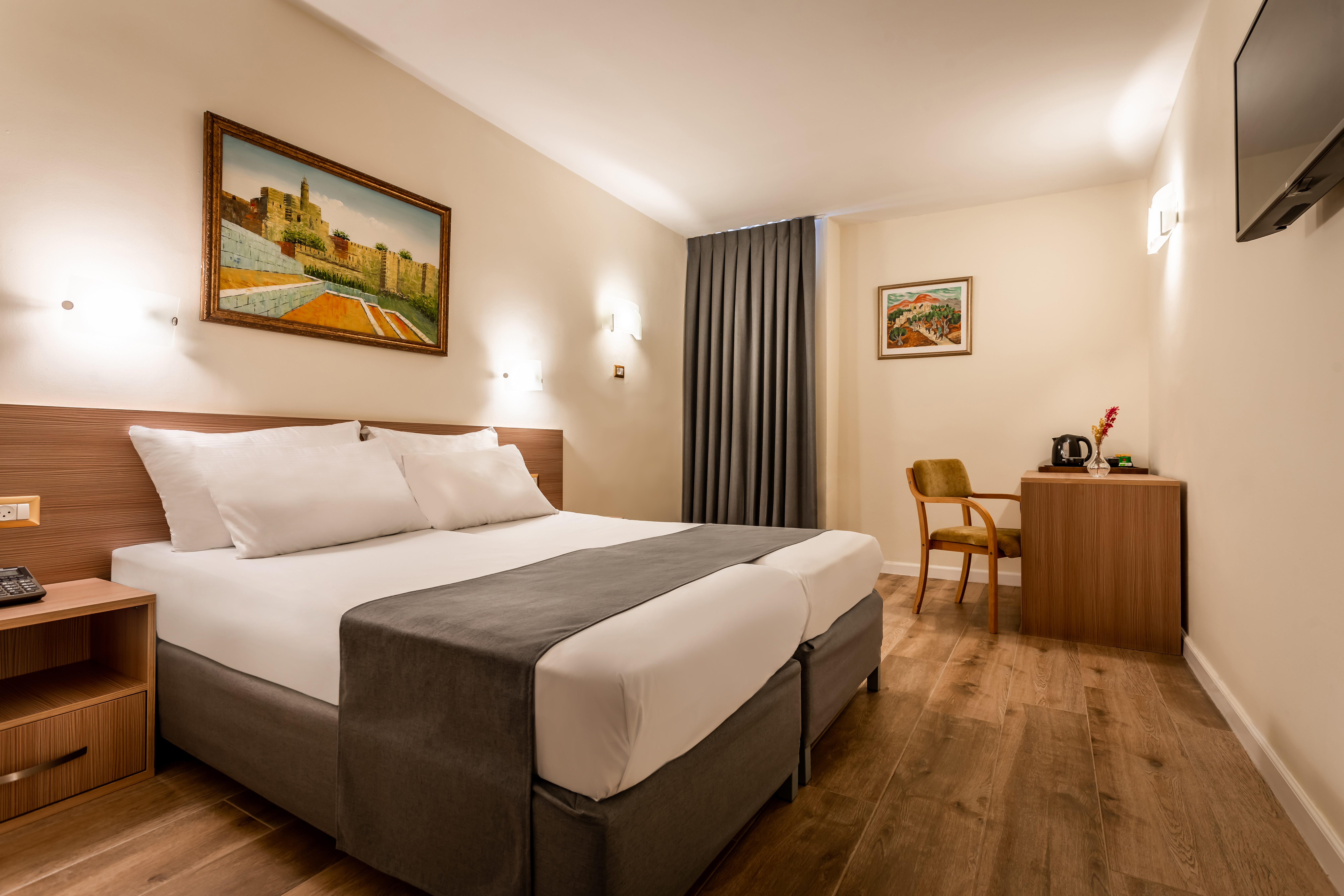 Double or Twin Superior