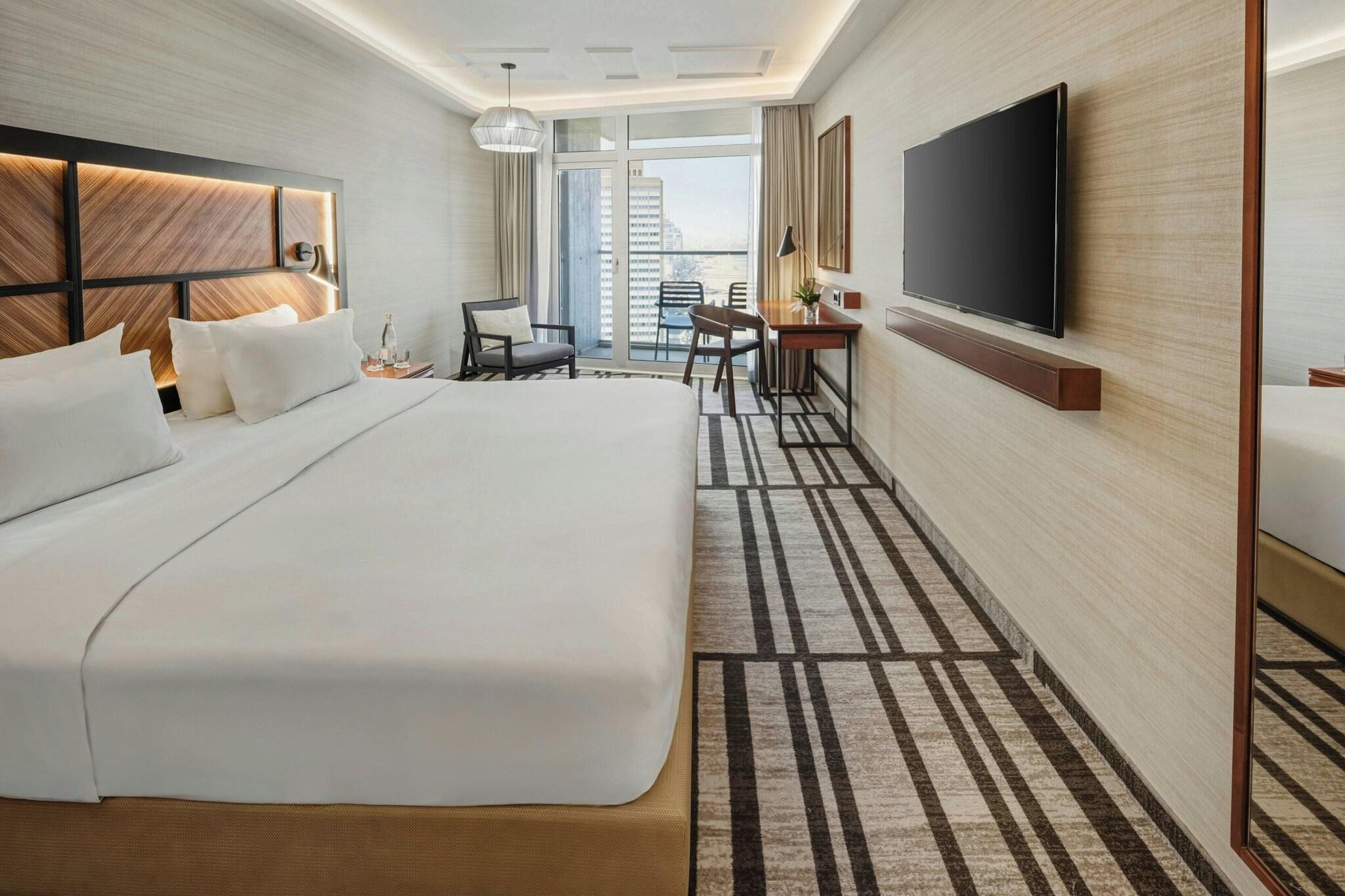 Double Executive King Bed
