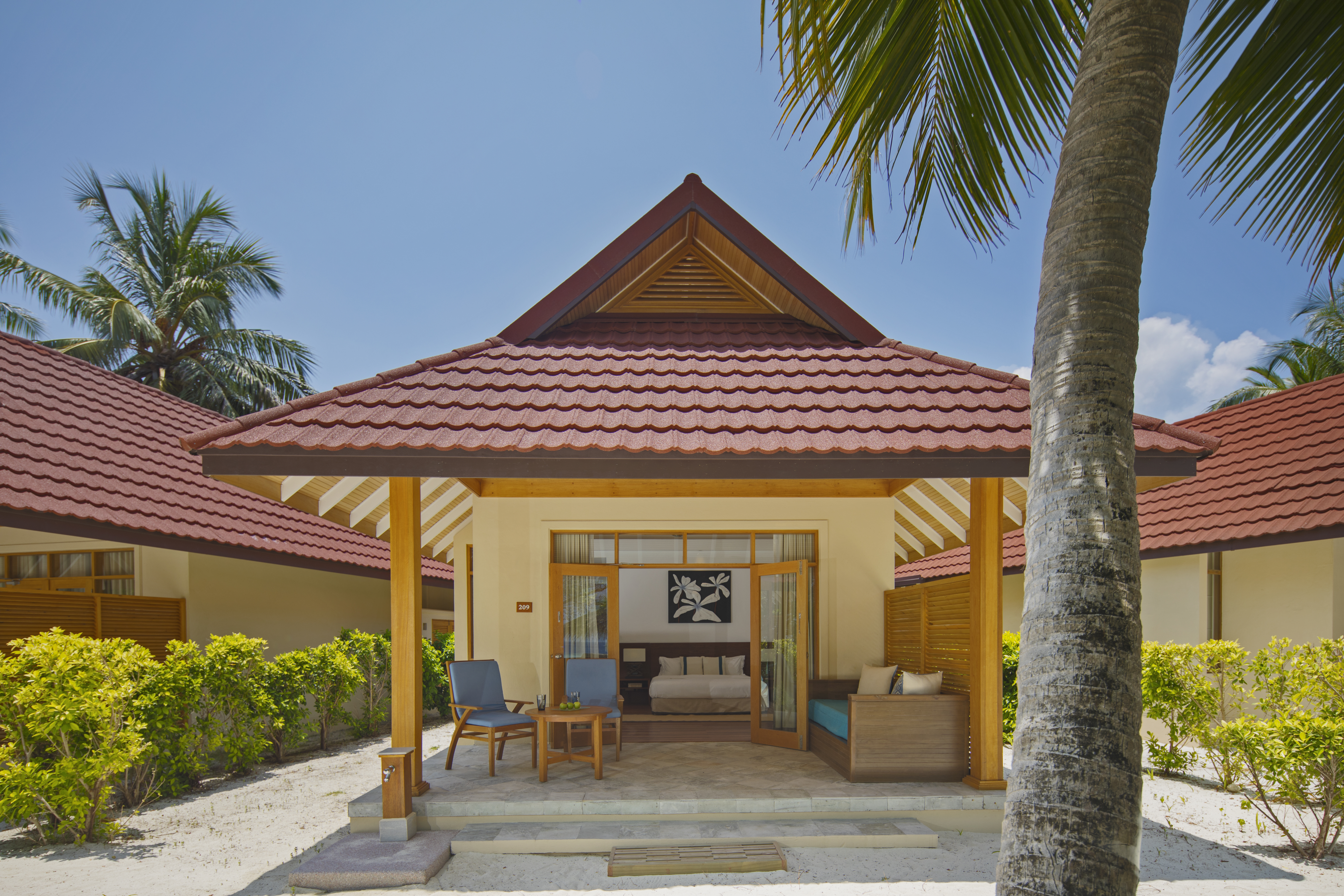 Bungalow Deluxe Beach Front