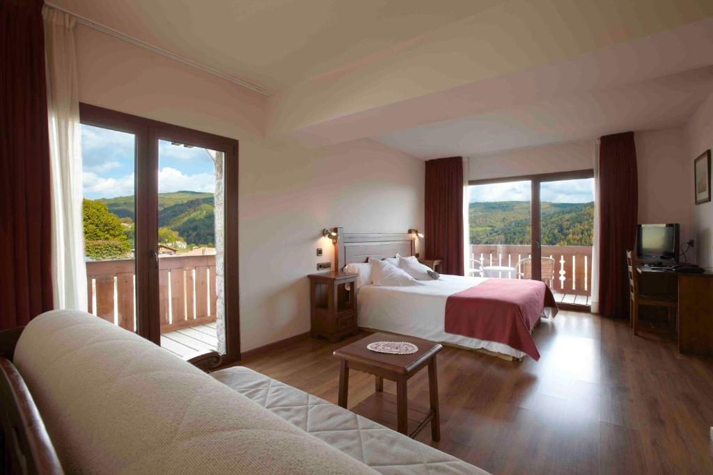 Double or Twin Superior