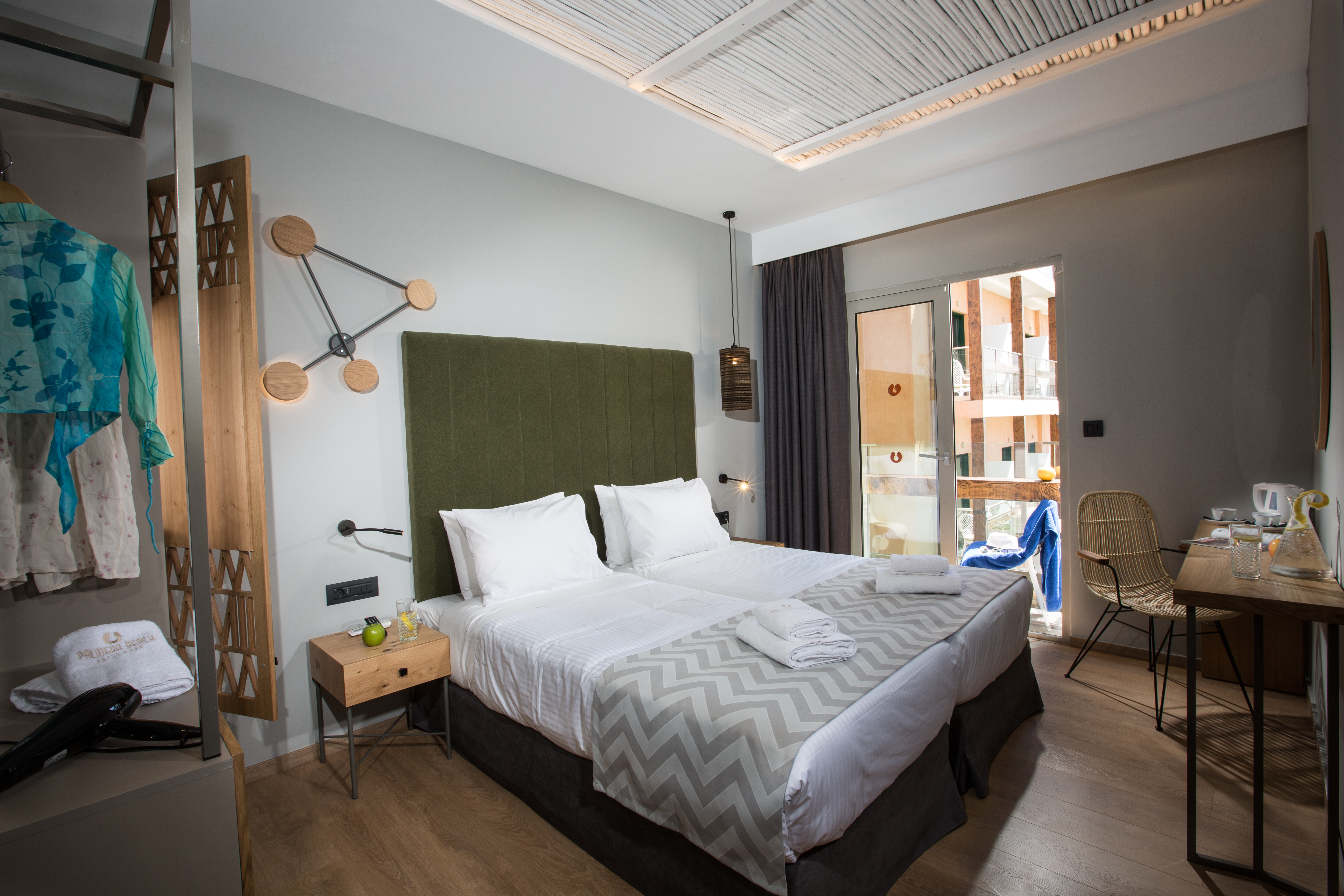 Double or Twin Standard