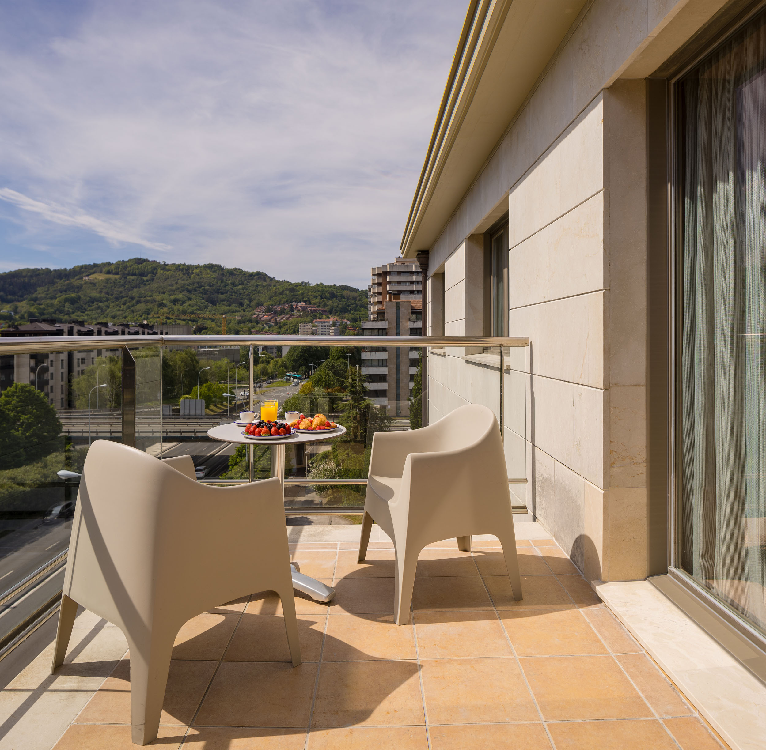 Double Single Superior with Terrace