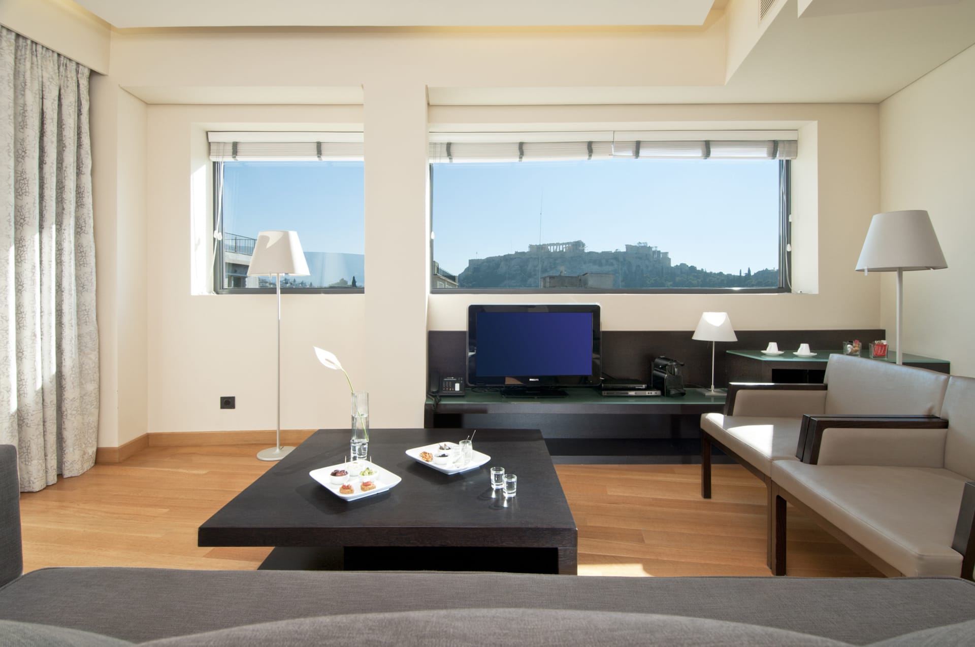 Suite Grand with Views