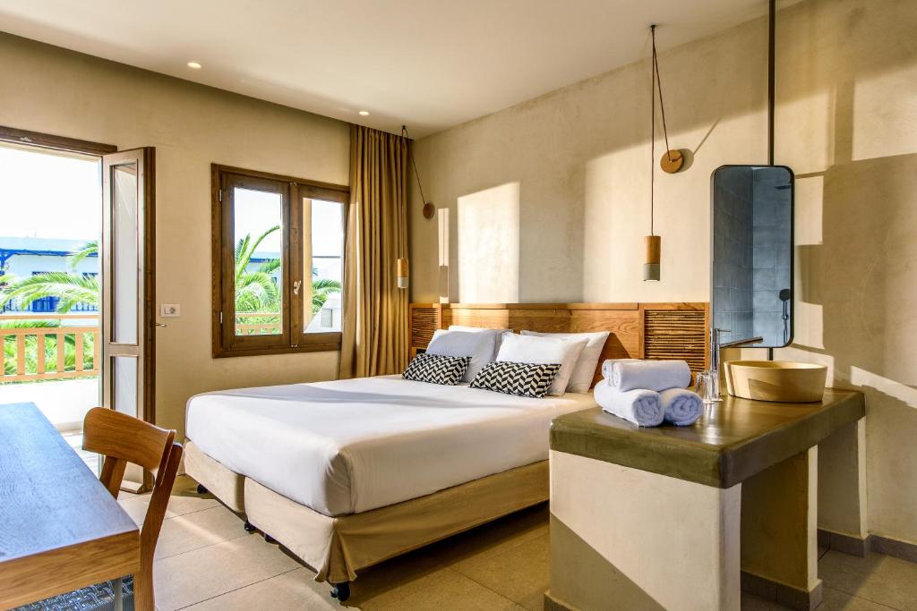 Double or Twin Superior