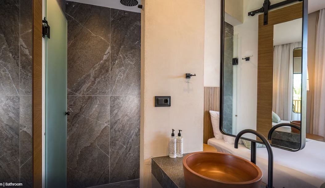 Family Room Superior