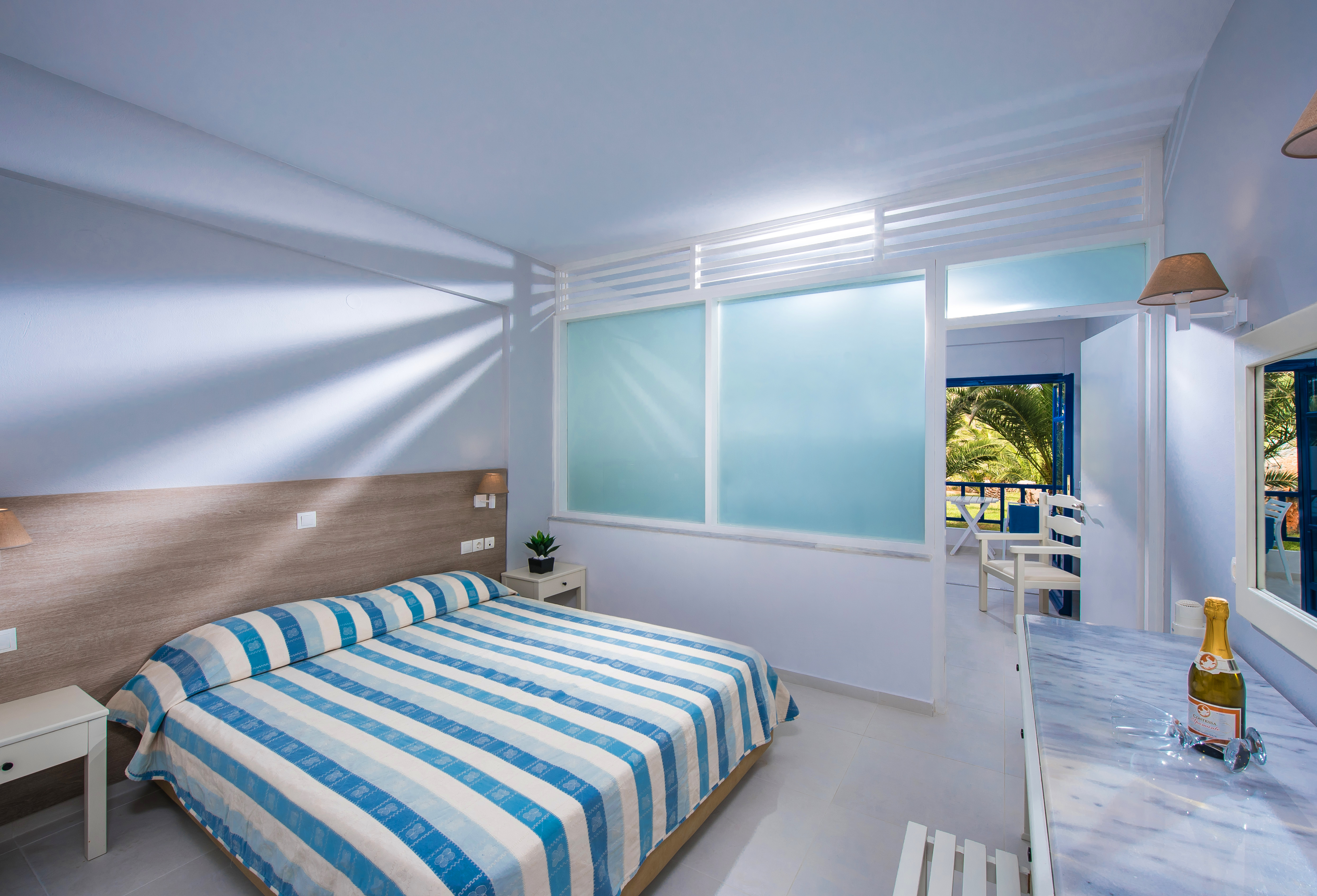 Family Room Garden View