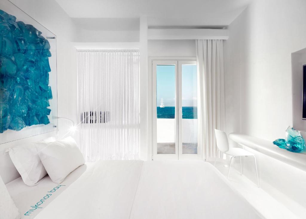 Double or Twin Deluxe One Bed