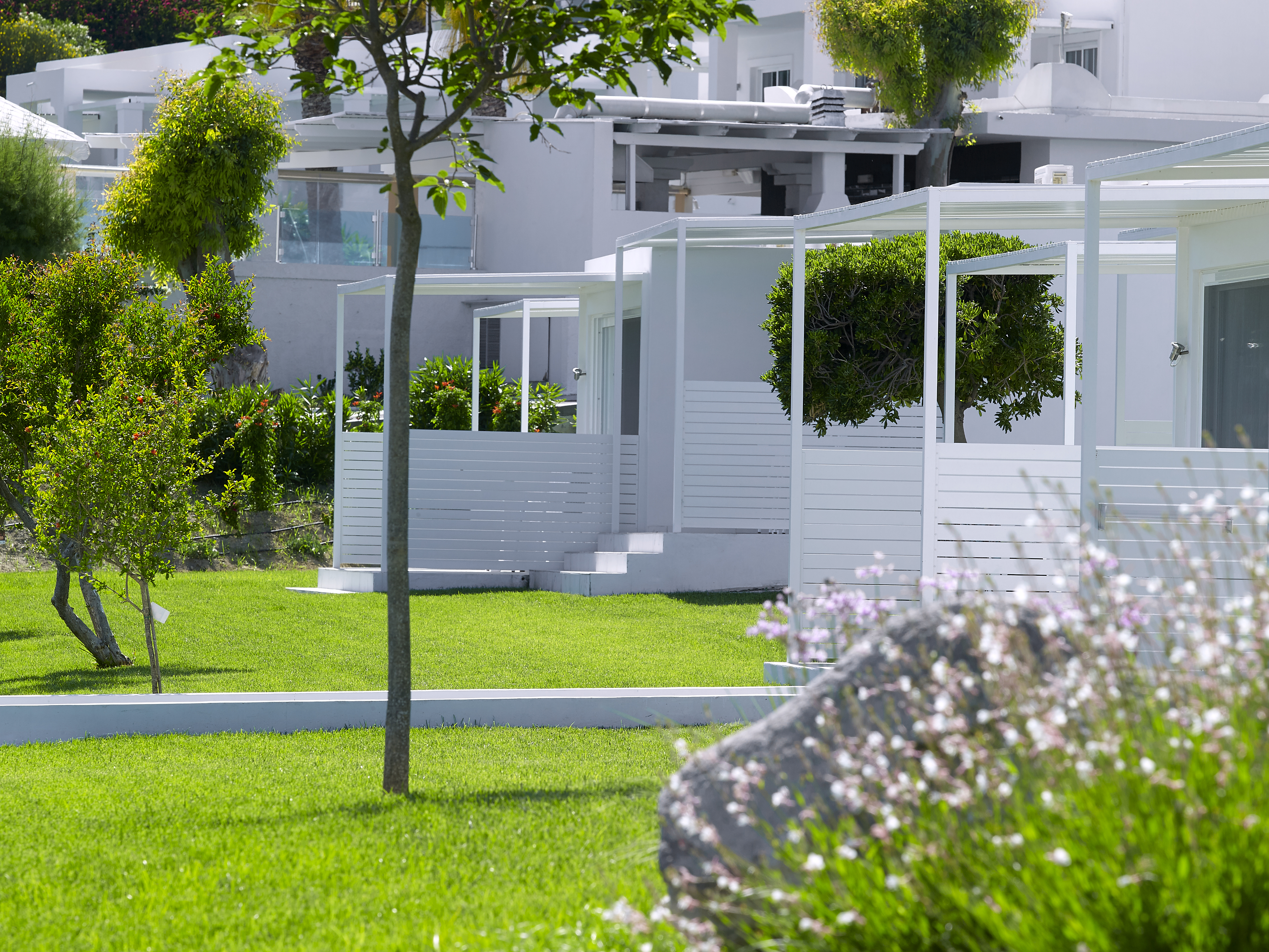 Bungalow Garden View