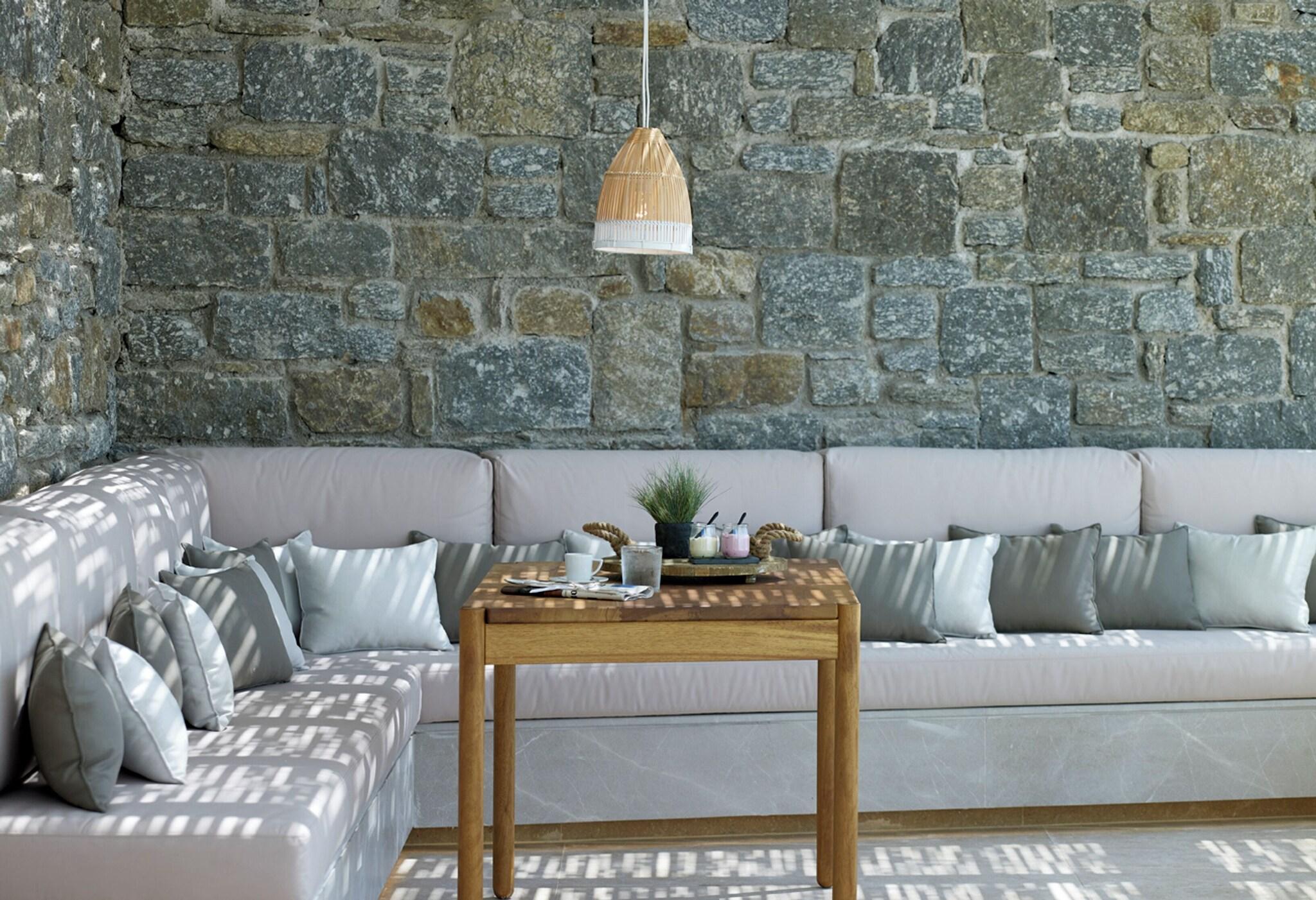 Suite Pool View King Bed