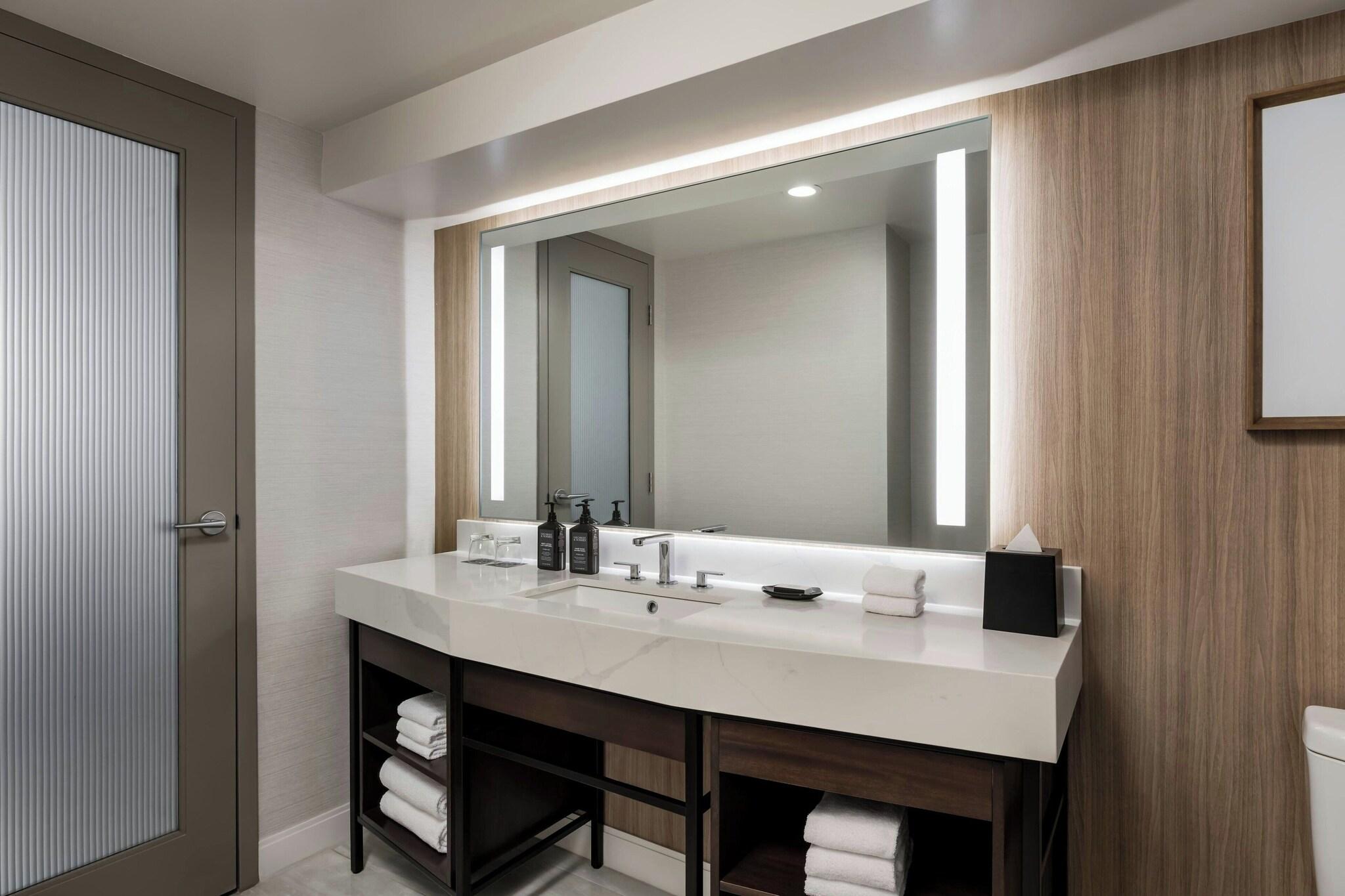 Suite Executive King Bed