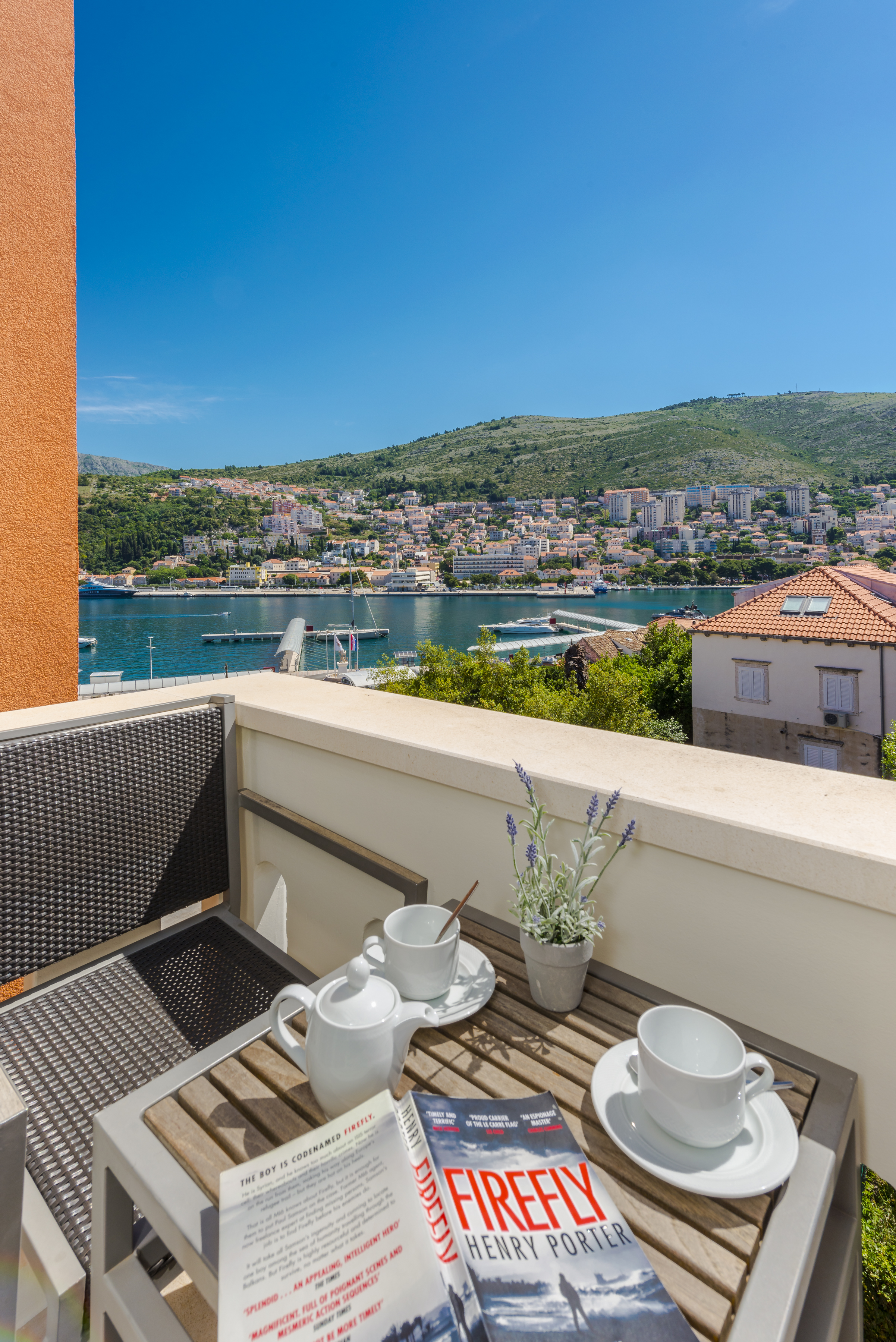 Double Side Sea View with Balcony