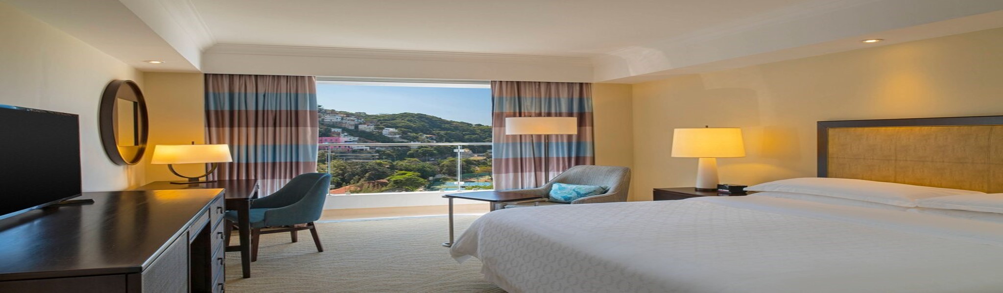 Double Classic King Bed