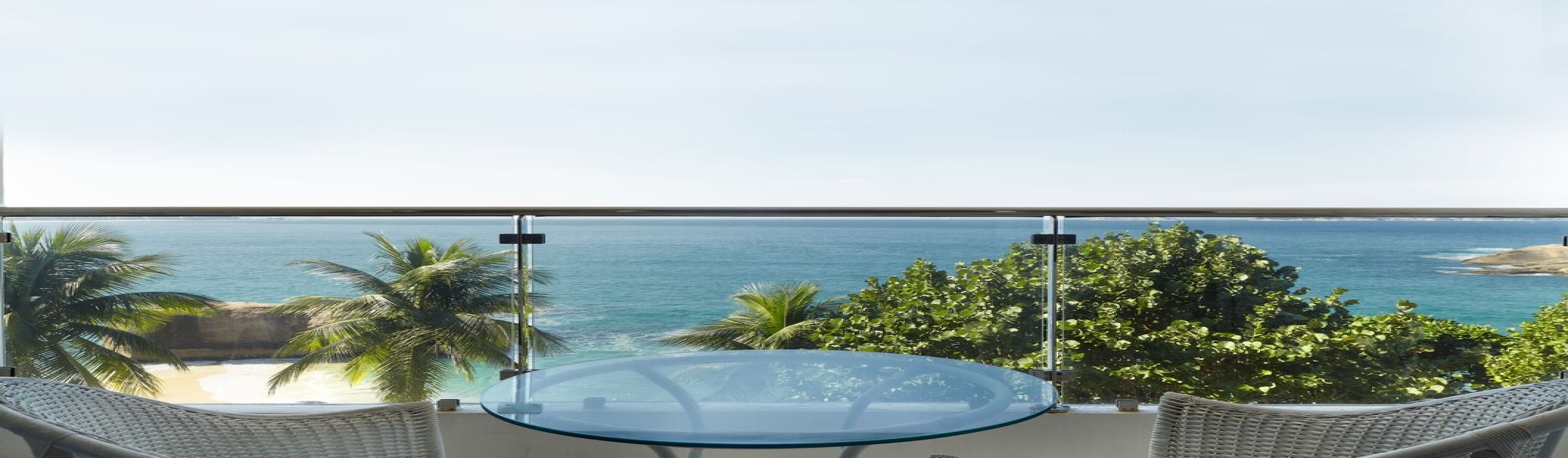 Double Ocean Front King Bed