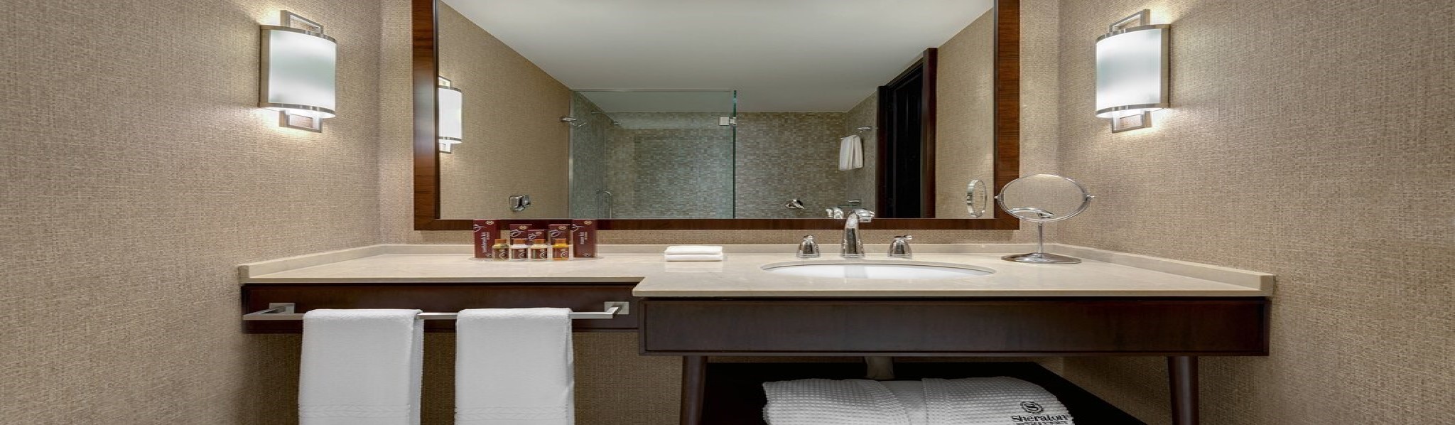 Double Club King Bed