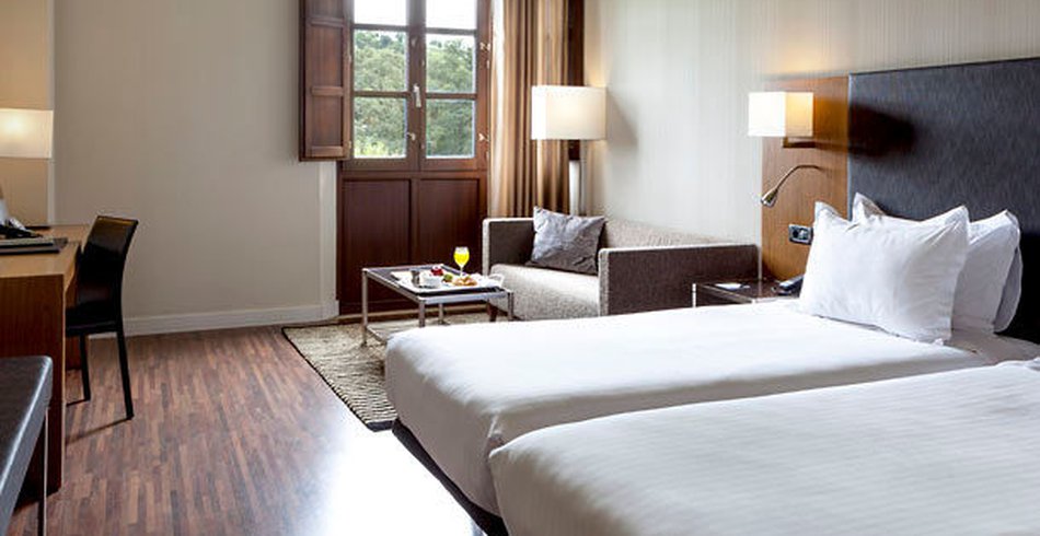 Double or Twin Deluxe