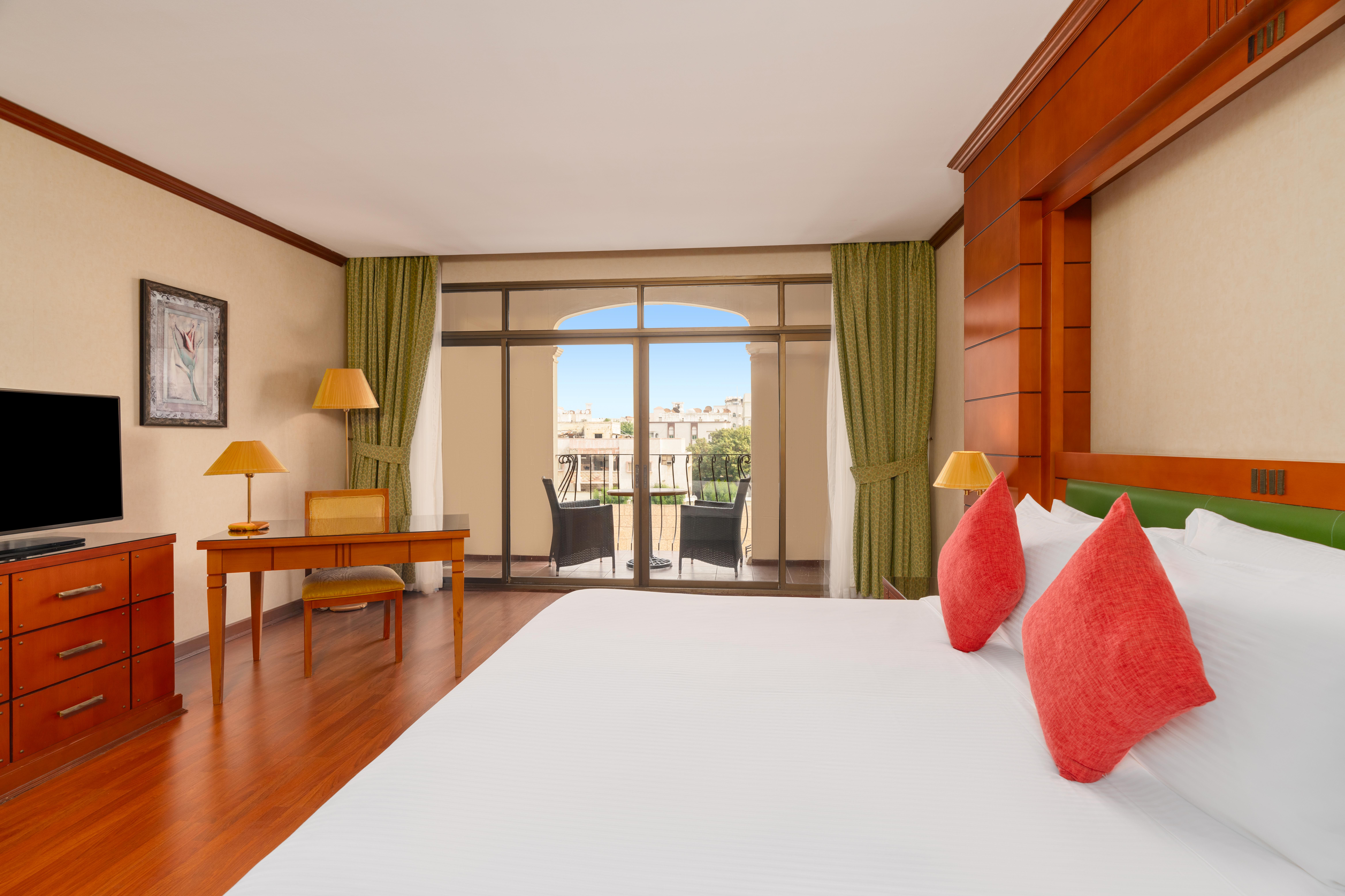 Room Deluxe King Bed