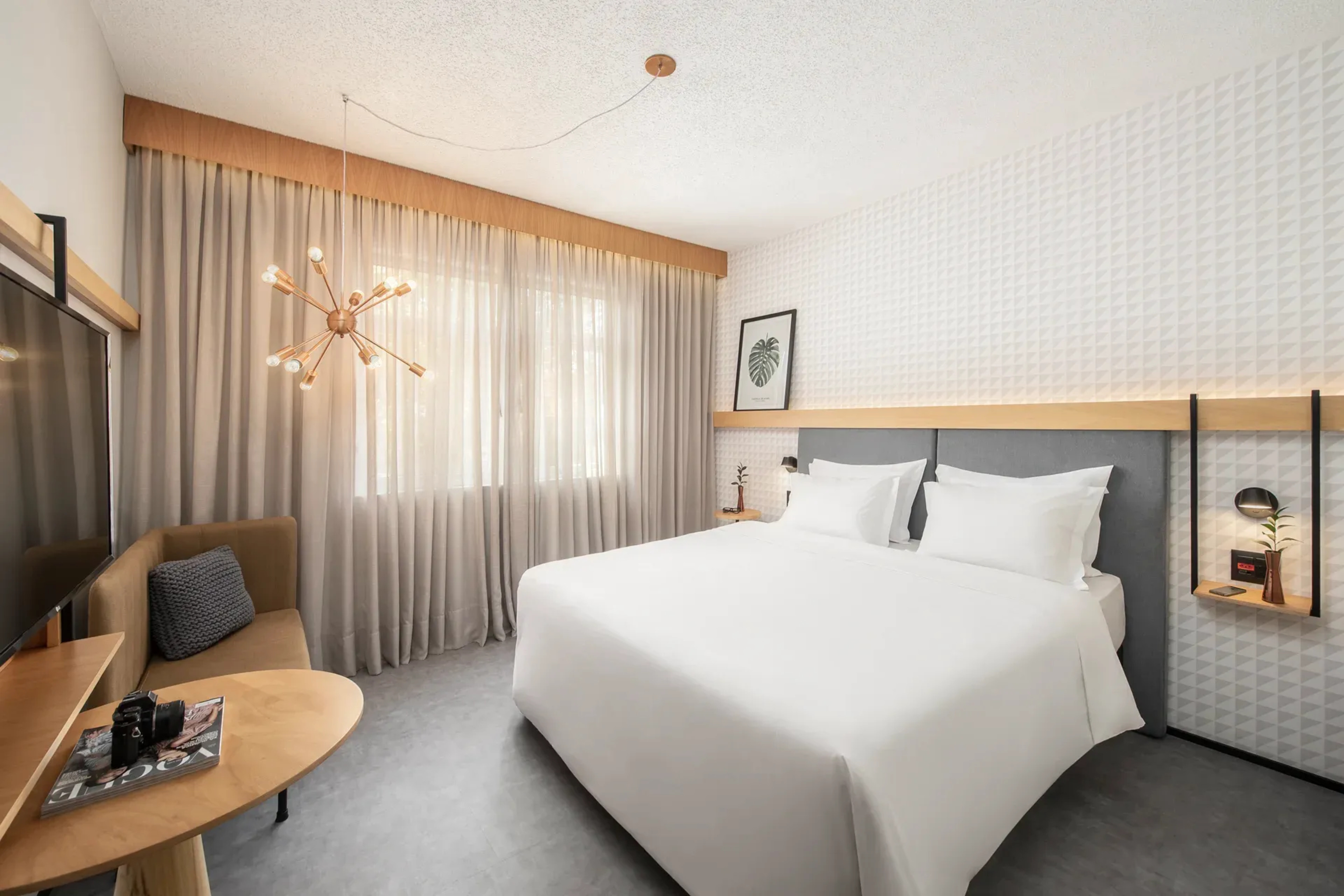 Single Deluxe Superior